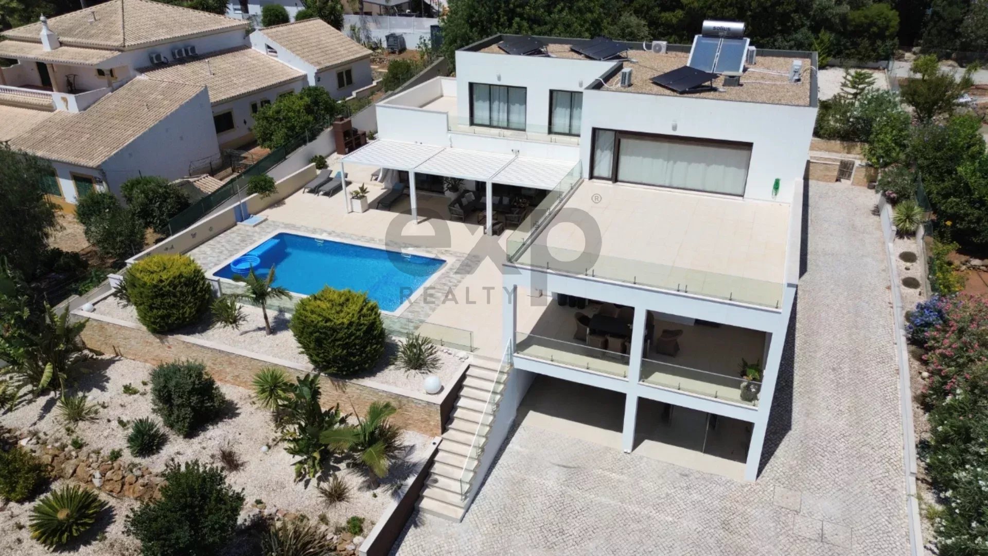 Luxury T4 Residence of 437 m² with Swimming Pool, Mexilhoeira Grande, Portimão 86156461 image 1