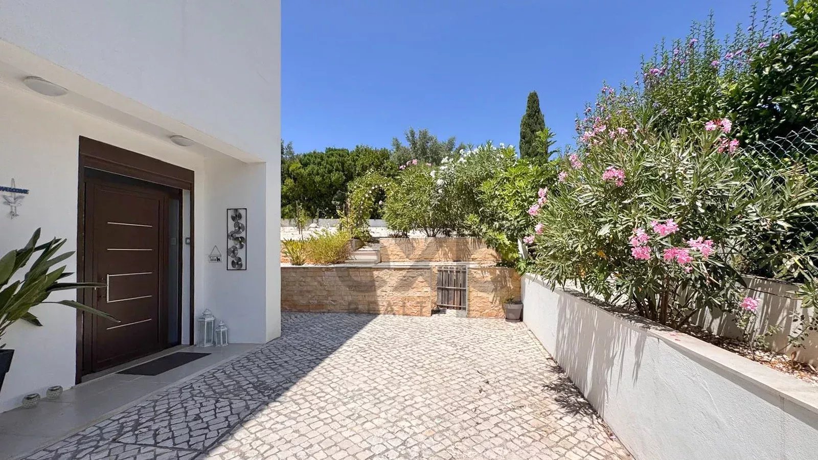 Luxury T4 Residence of 437 m² with Swimming Pool, Mexilhoeira Grande, Portimão 86156461 image 80