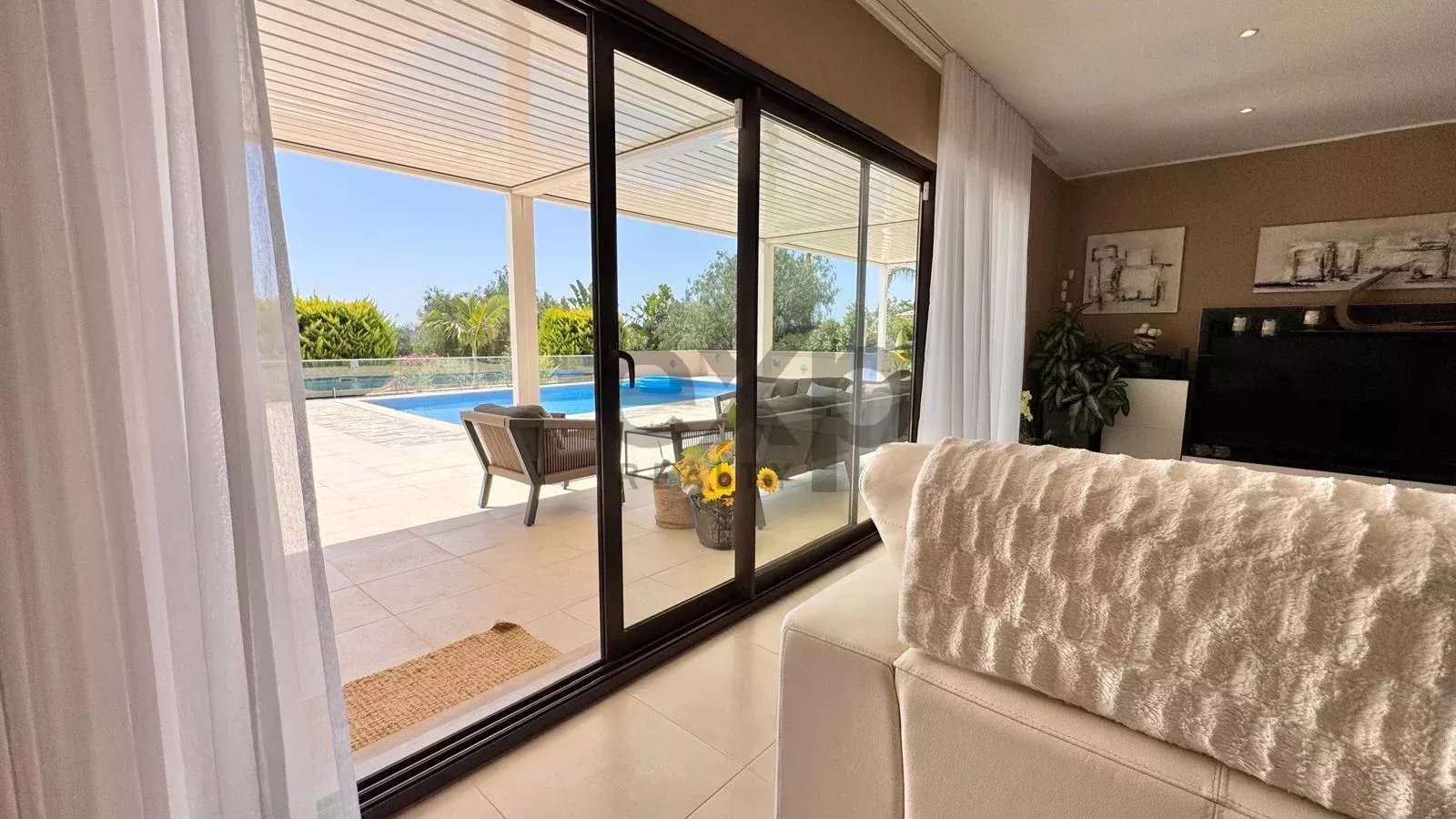 Luxury T4 Residence of 437 m² with Swimming Pool, Mexilhoeira Grande, Portimão 86156461 image 12