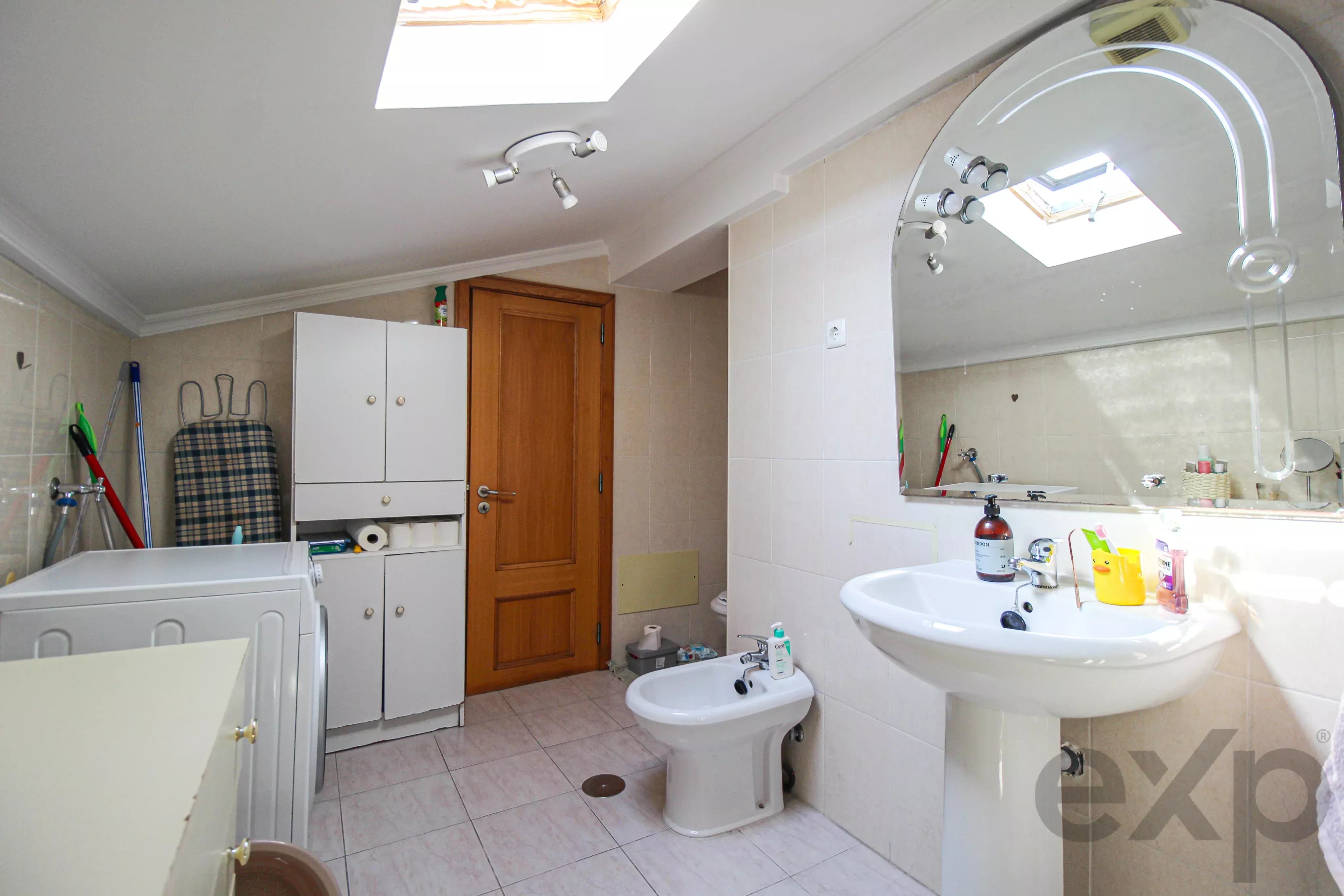 Apartamento à venda em Oliveira do Hospital e São Paio de Gramaços, Rua Ameal, 3400-000 Oliveira do Hospital e São Paio de Gramaços, 55 m²
