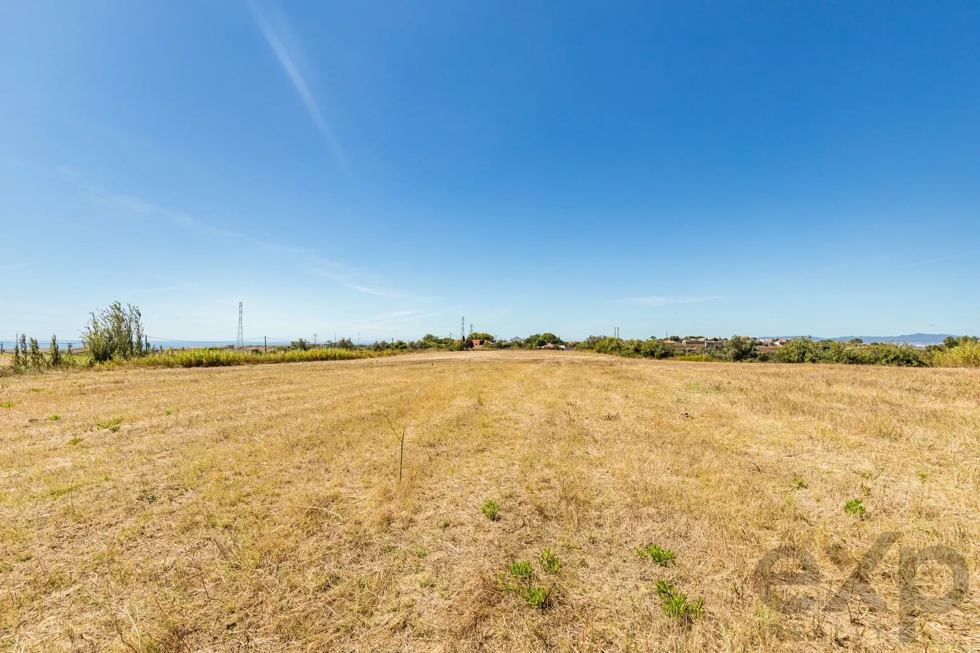 Land with a view of the Tag 86176491 image 12