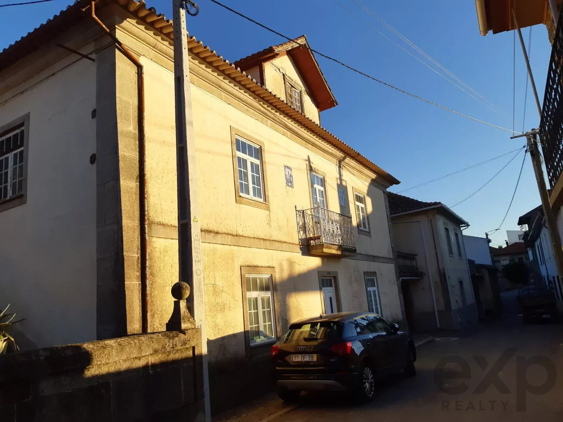 Casa Espaçosa com 4 Quartos em Poiares, Freixo de Espada à Cinta, Bragança