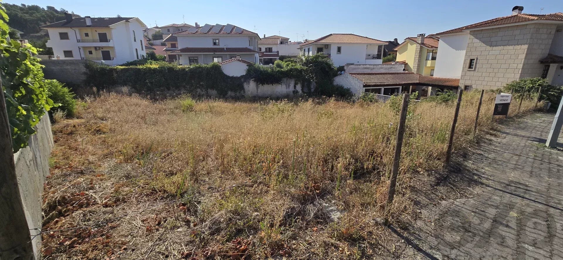Terreno 670 m² em Mirandela: Oportunidade Única!