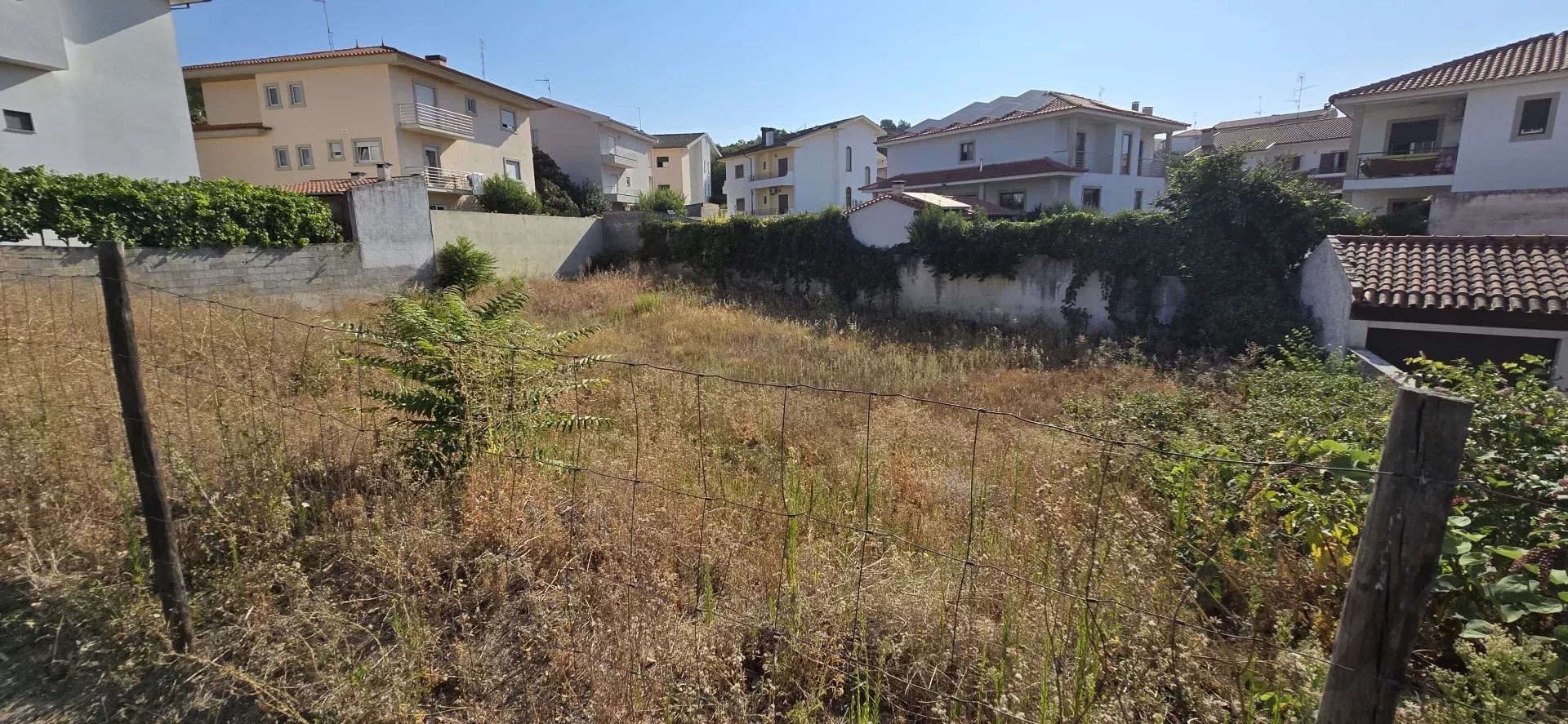 Terreno 670 m² em Mirandela: Oportunidade Única!