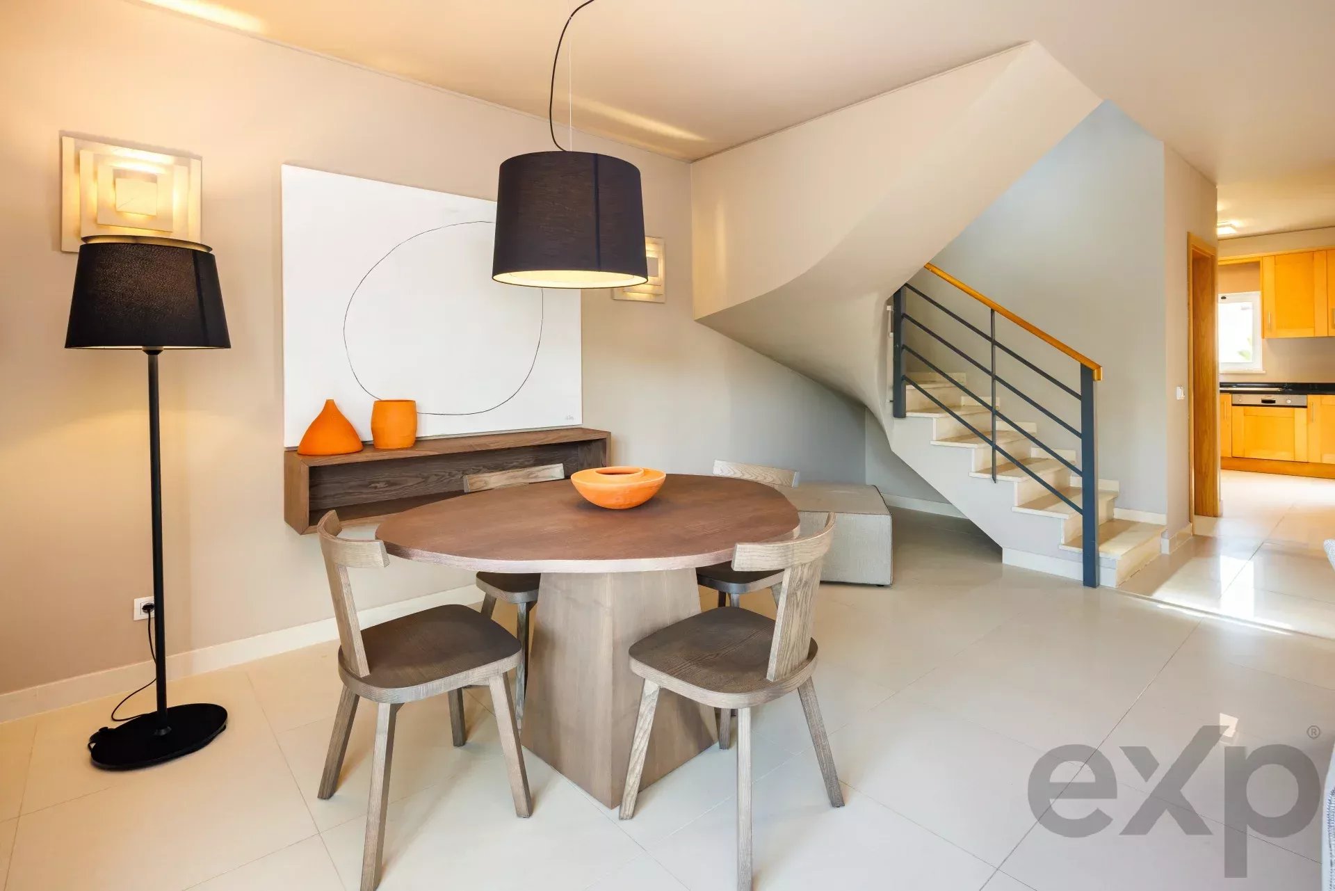 Moderno T2 Duplex no Village Resort, Carvoeiro - Algarve