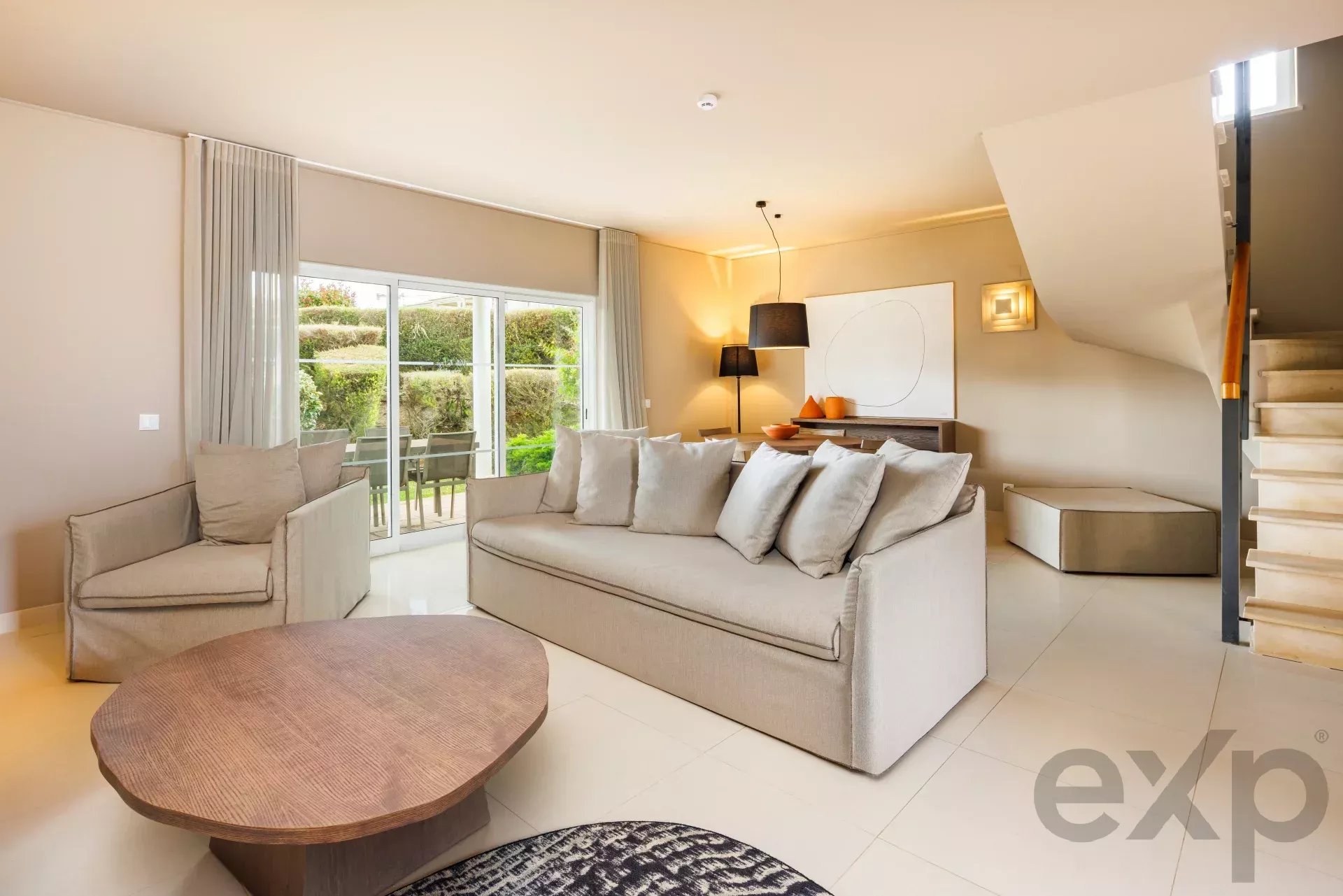 Moderno T2 Duplex no Village Resort, Carvoeiro - Algarve