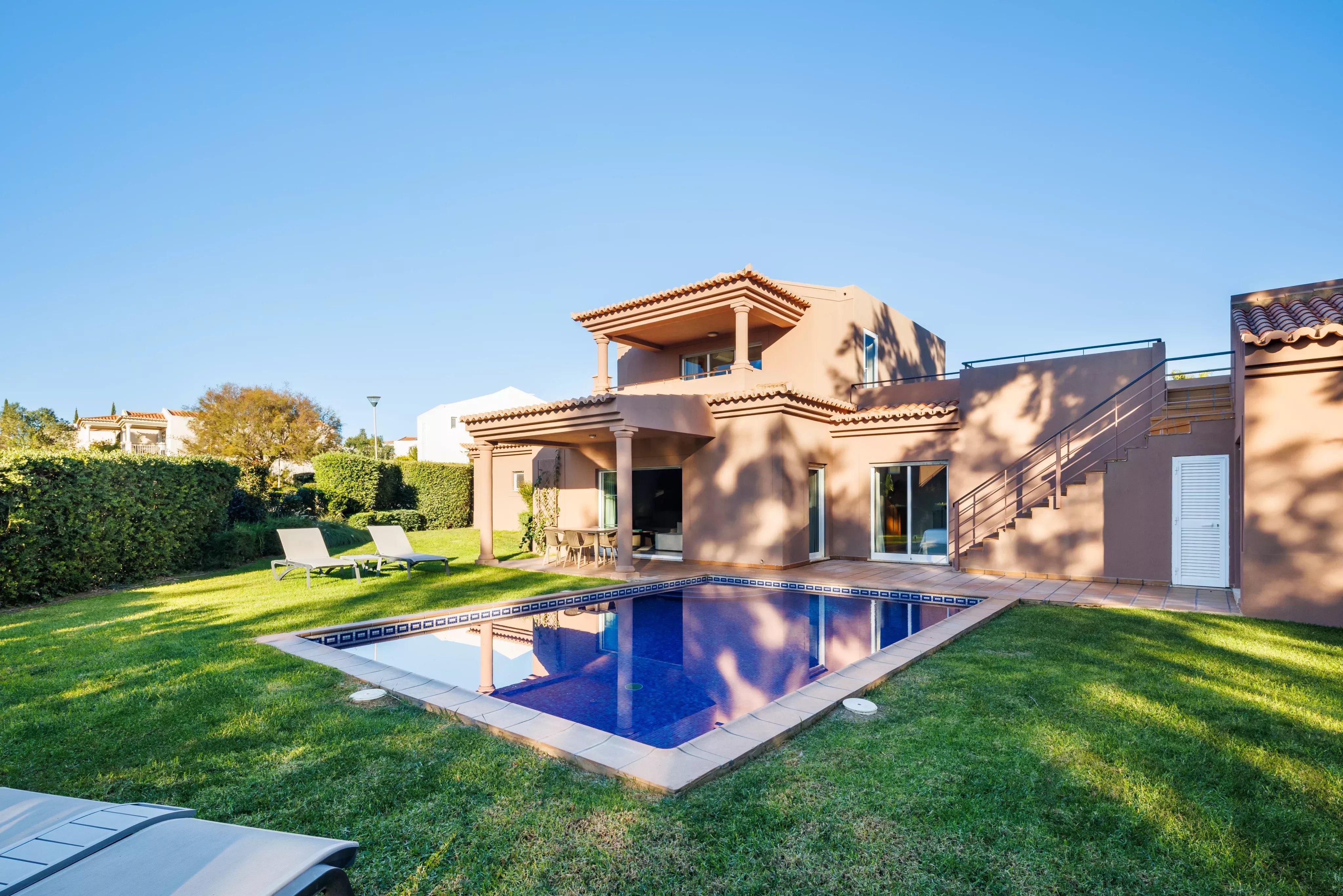 Modern T4 Residence with Private Swimming Pool at Vale da Lapa Resort 86188124 image 29