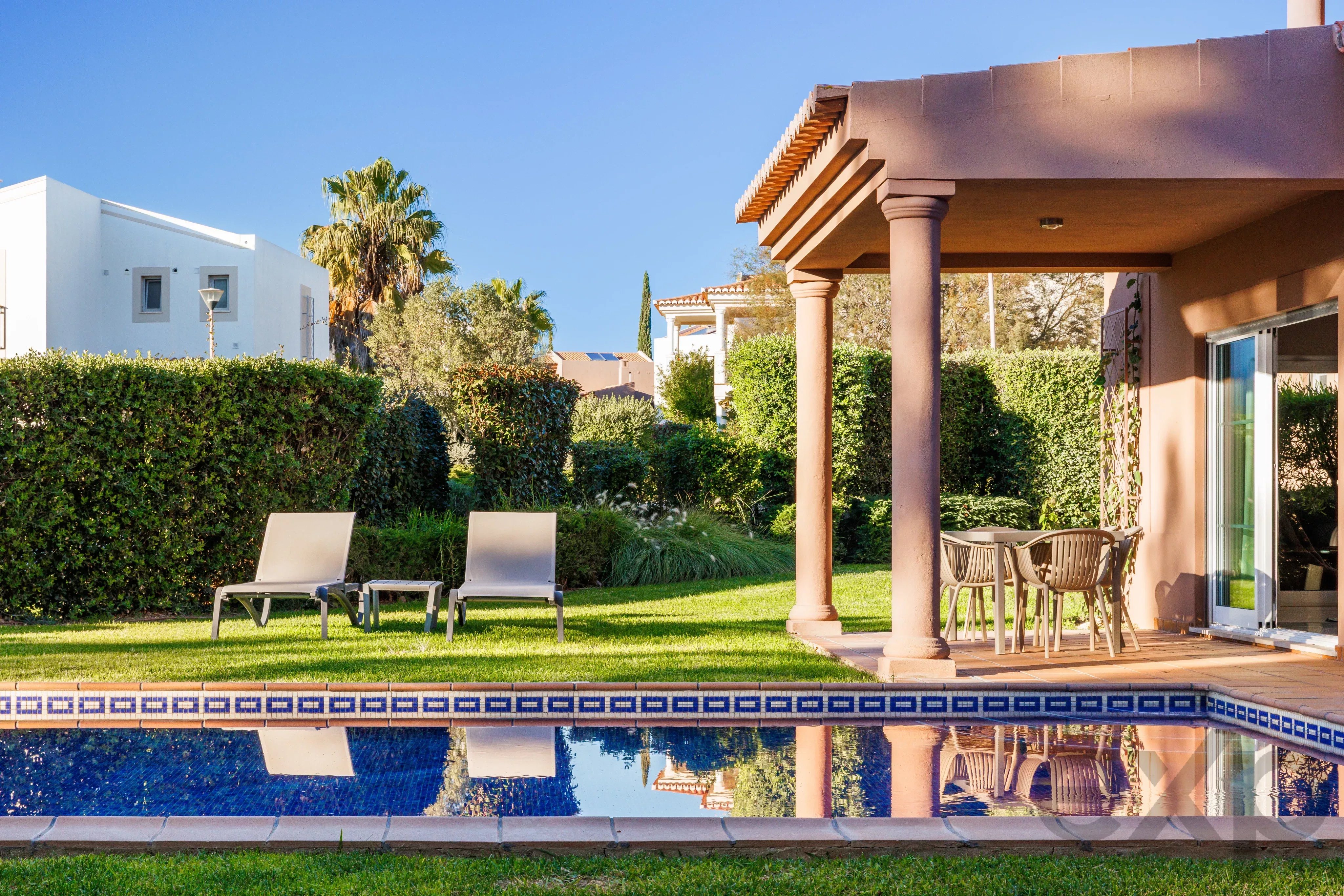 Modern T4 Residence with Private Swimming Pool at Vale da Lapa Resort 86188124 image 31
