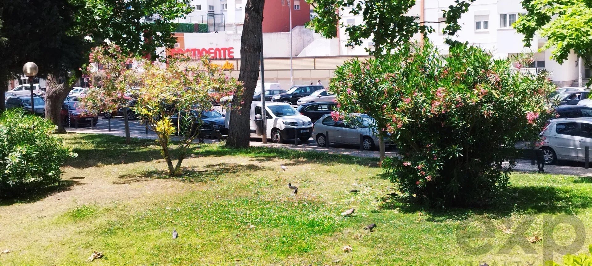 Completely renovated, central two‑bedroom apartment in Oeiras: Comfort, lift and premium location 86191632 image 30