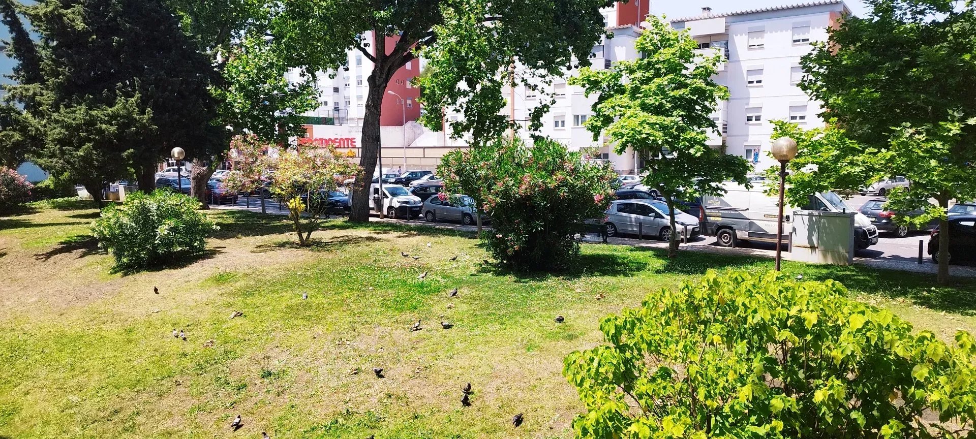 Completely renovated, central two‑bedroom apartment in Oeiras: Comfort, lift and premium location 86191632 image 31