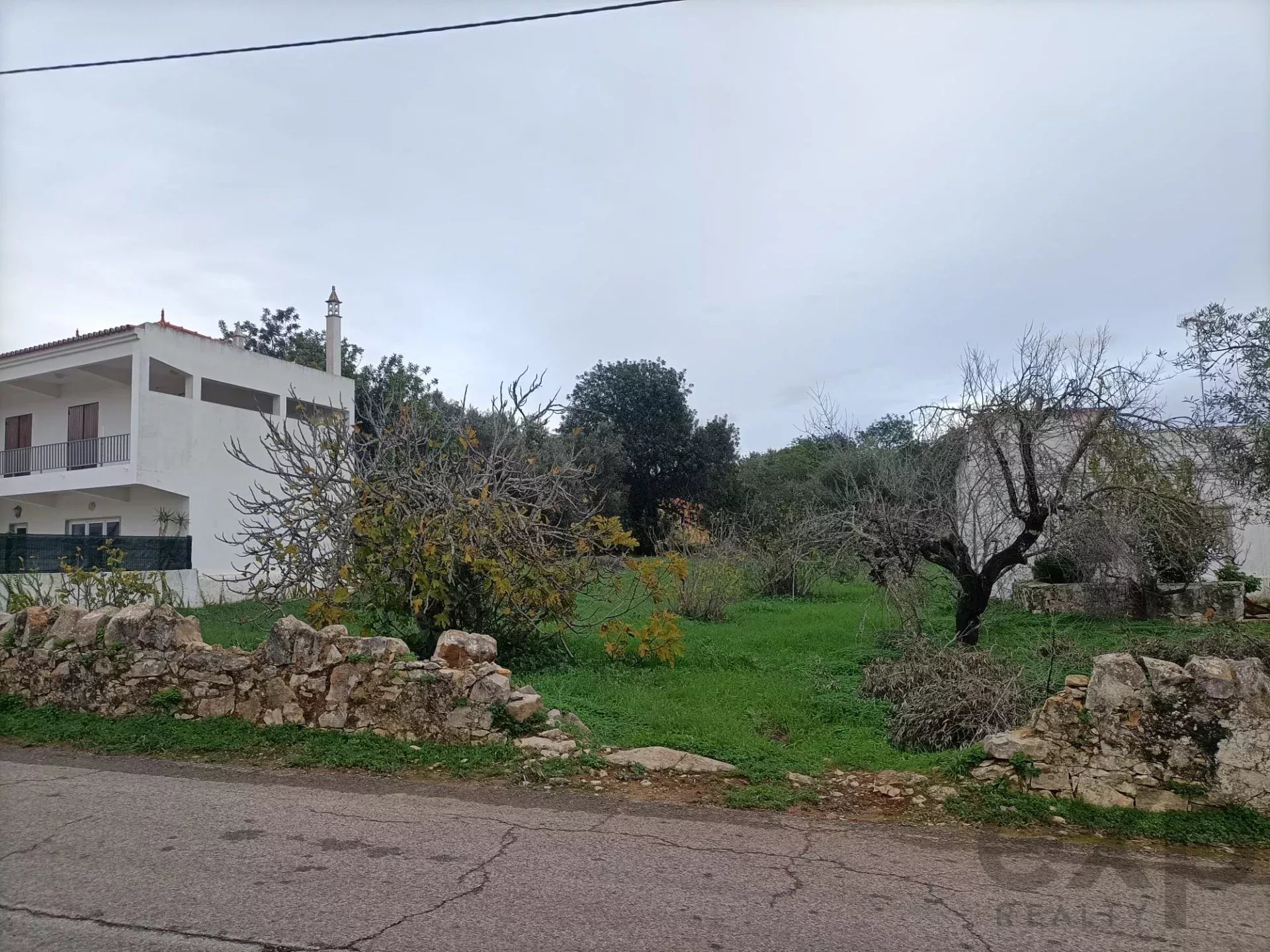 Terreno urbanizável em Bordeira, Santa Bárbara de Nexe