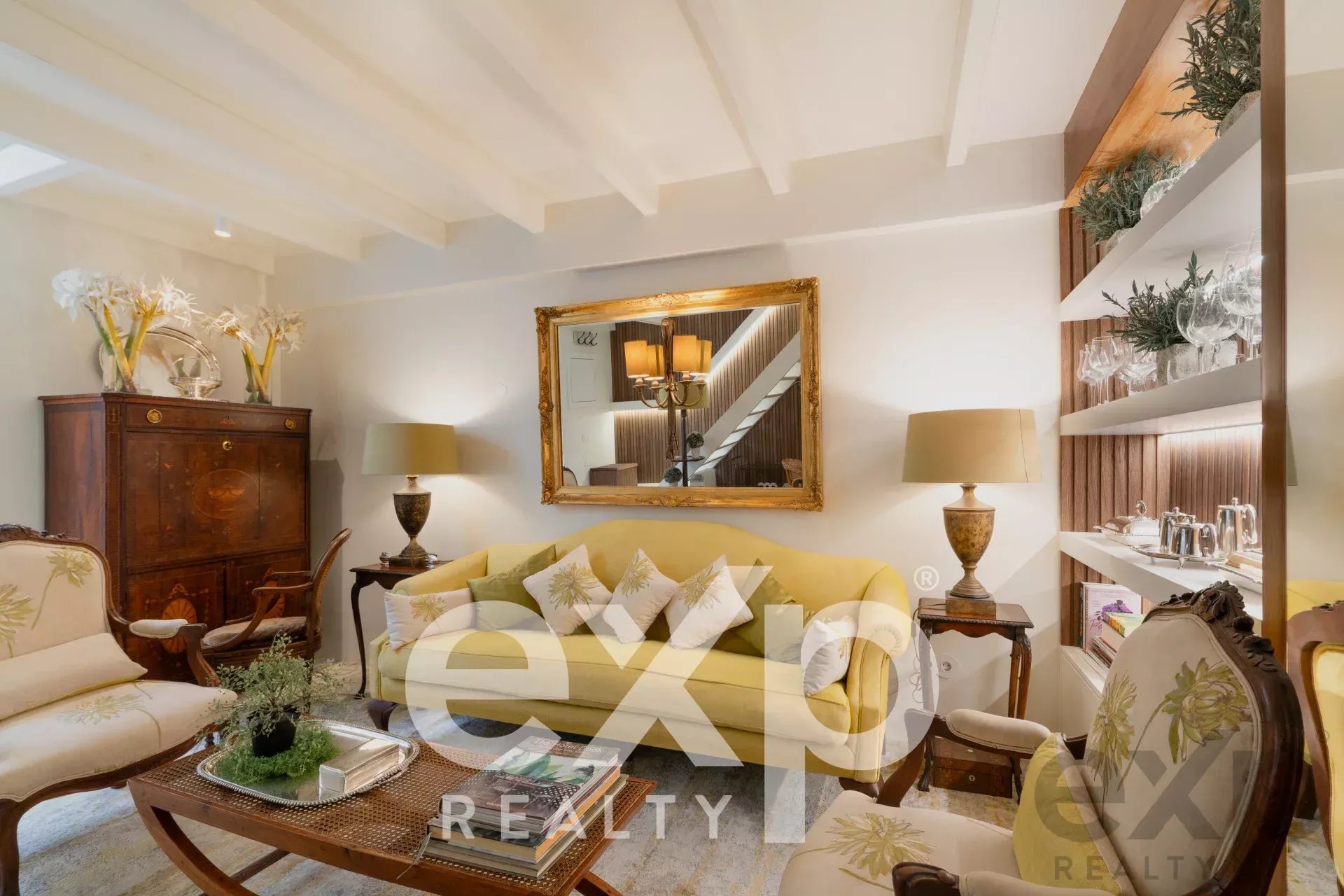 Your Urban Luxury Retreat: Charm and Exclusivity by the Gulbenkian 86219203 image 9