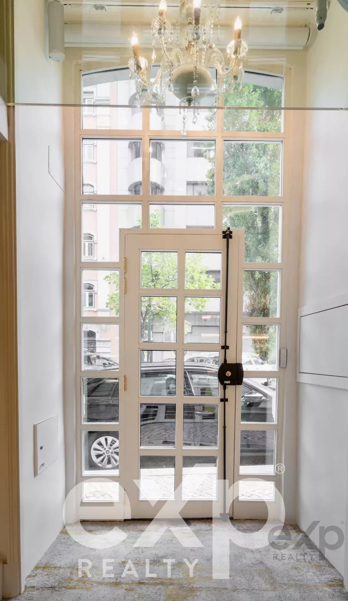 Your Urban Luxury Retreat: Charm and Exclusivity by the Gulbenkian 86219203 image 10