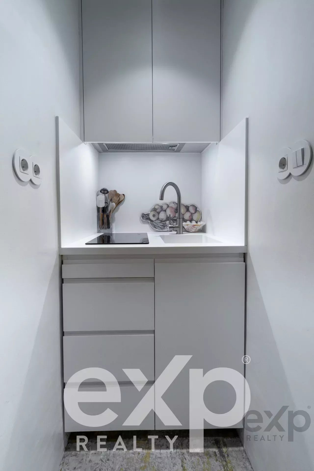 Your Urban Luxury Retreat: Charm and Exclusivity by the Gulbenkian 86219203 image 14