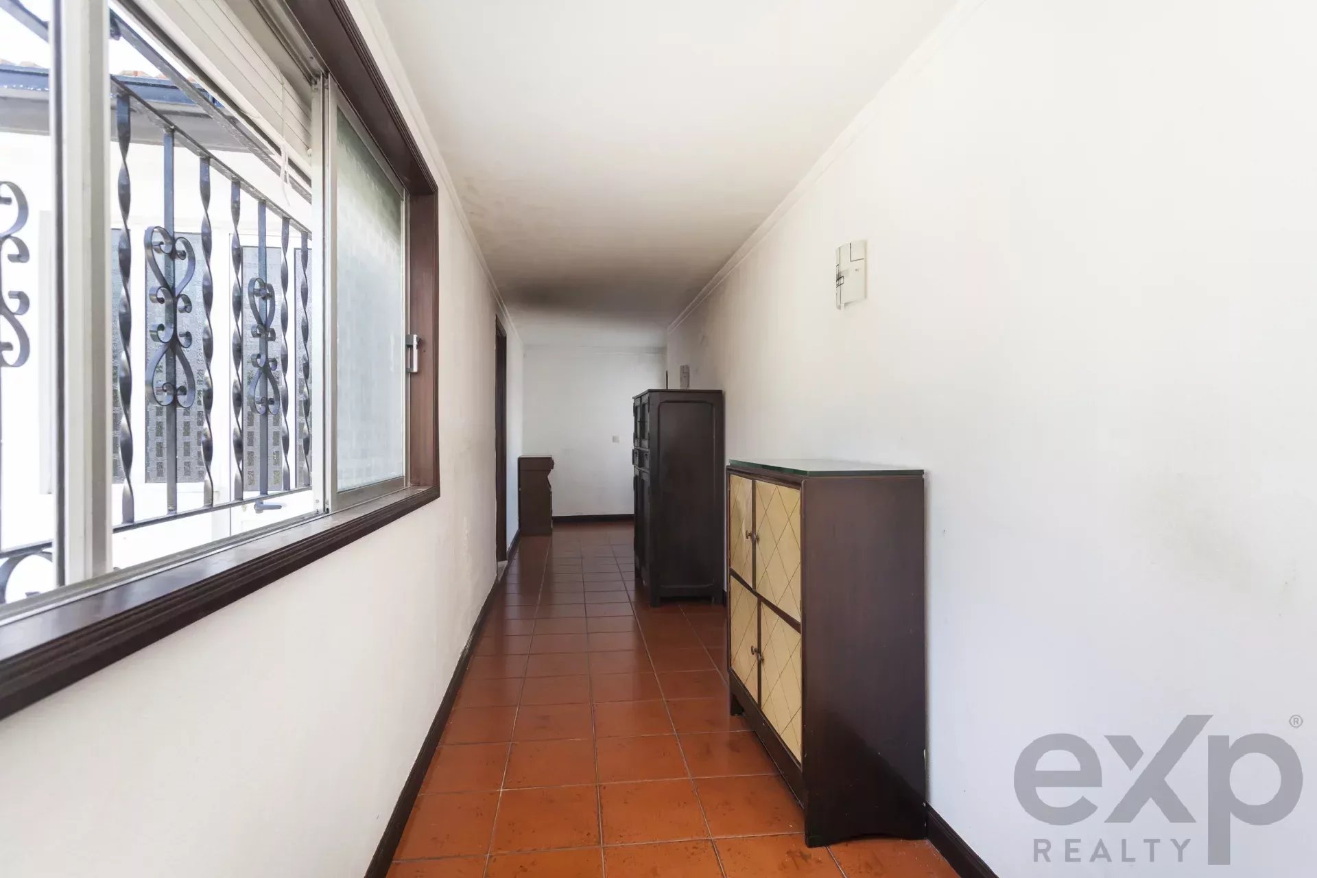 Moradia Isolada T6 em Macieira de Cambra