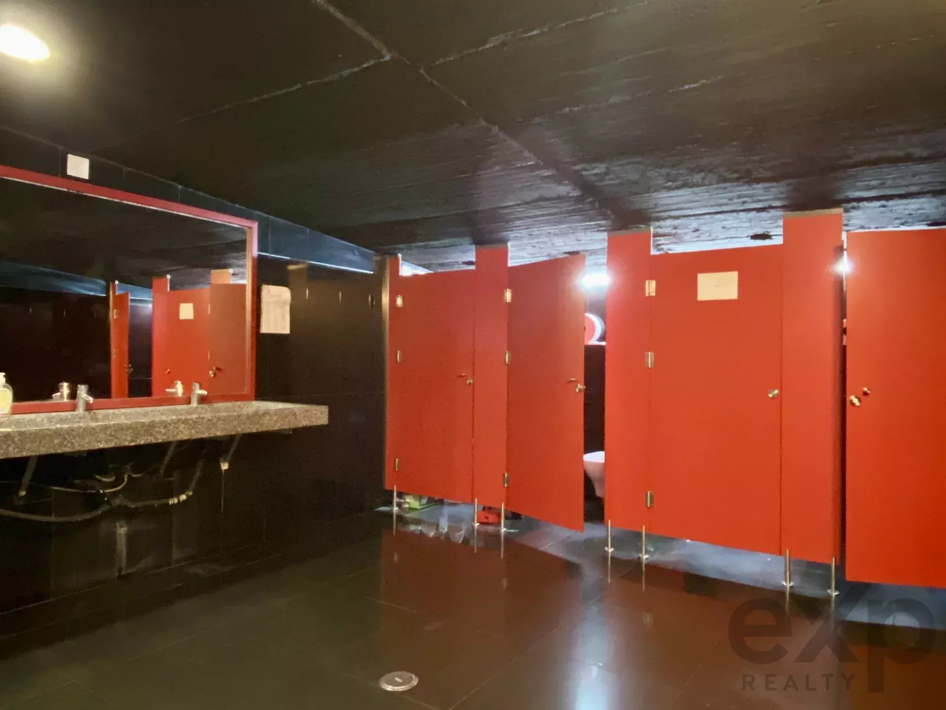 BAR, NIGHTCLUB, THEATRE / CONCERT HALL, Amora, Seixal, Margem Sul 86283627 image 23