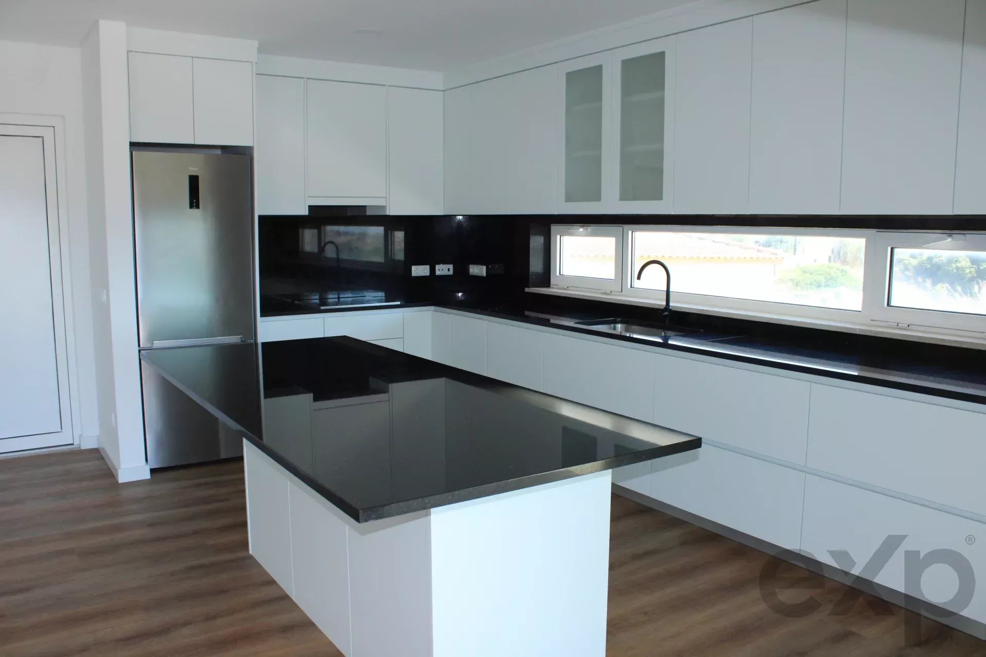 Modern House with Pool and Accessibility in Abelheira 86346762 image 44