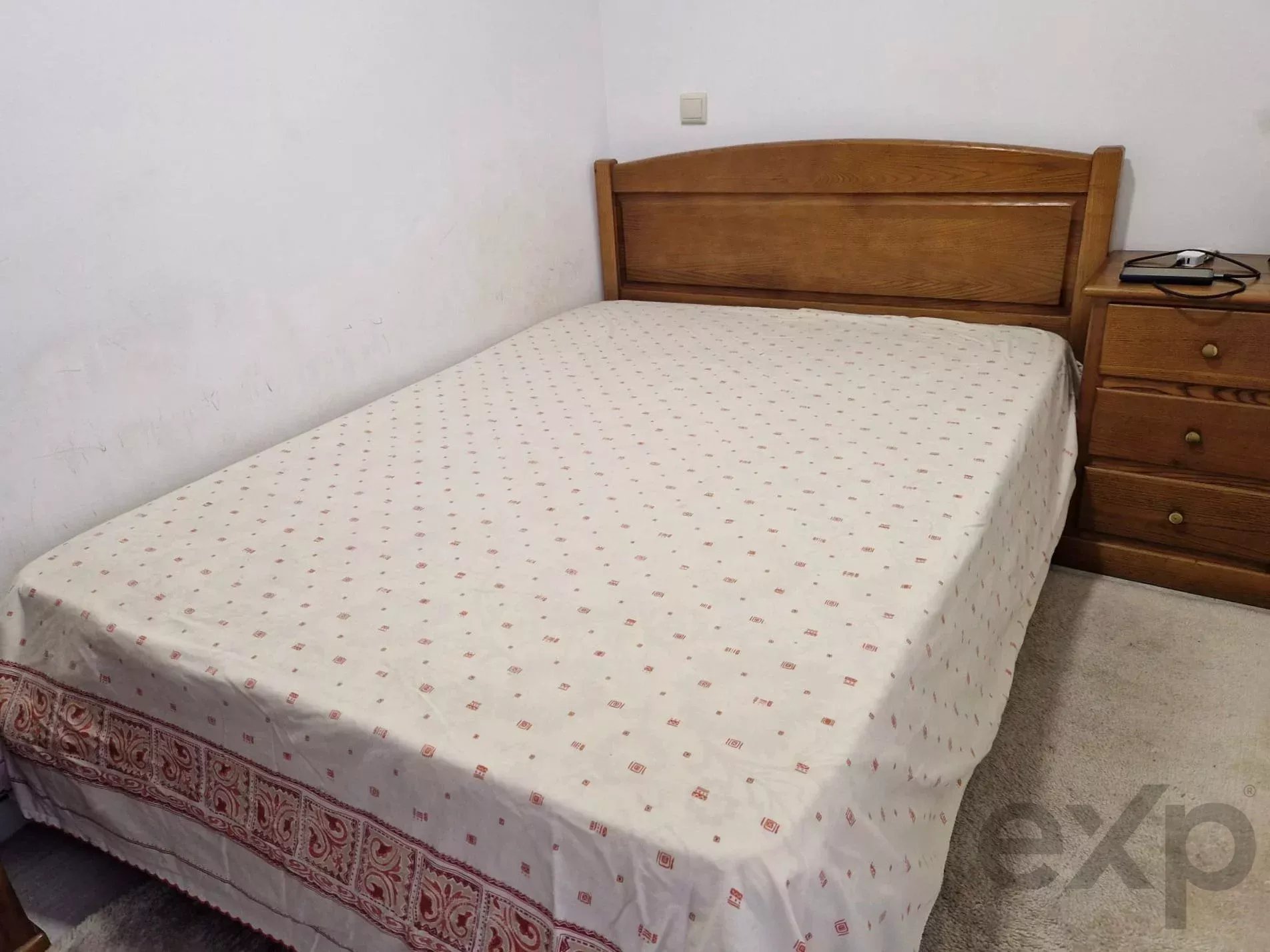 Propriedade com 3 casas -centro Historico-Vila do Conde