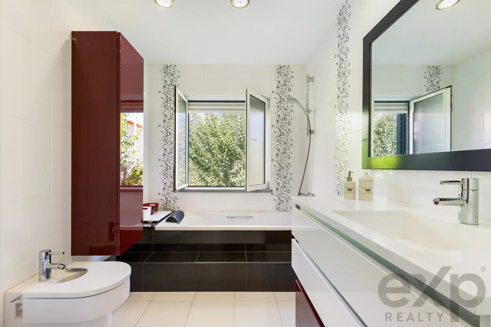 A UNIQUE OPPORTUNITY TO INVEST IN THE PENHA OF FRANÇA! 86356707 image 14