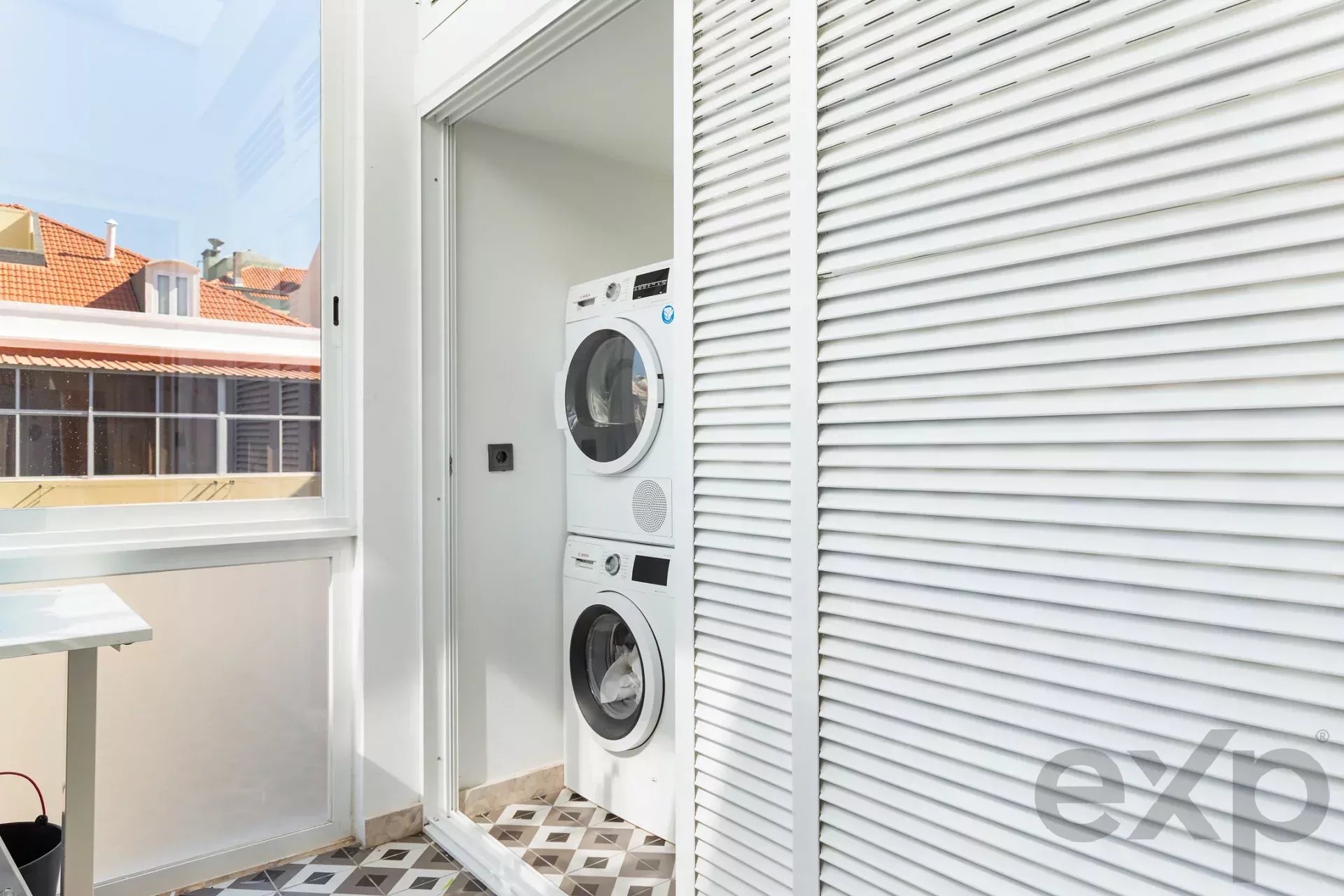 Campo de Ourique, two‑bedroom apartment with terrace and shared pool in the building 86358798 image 26