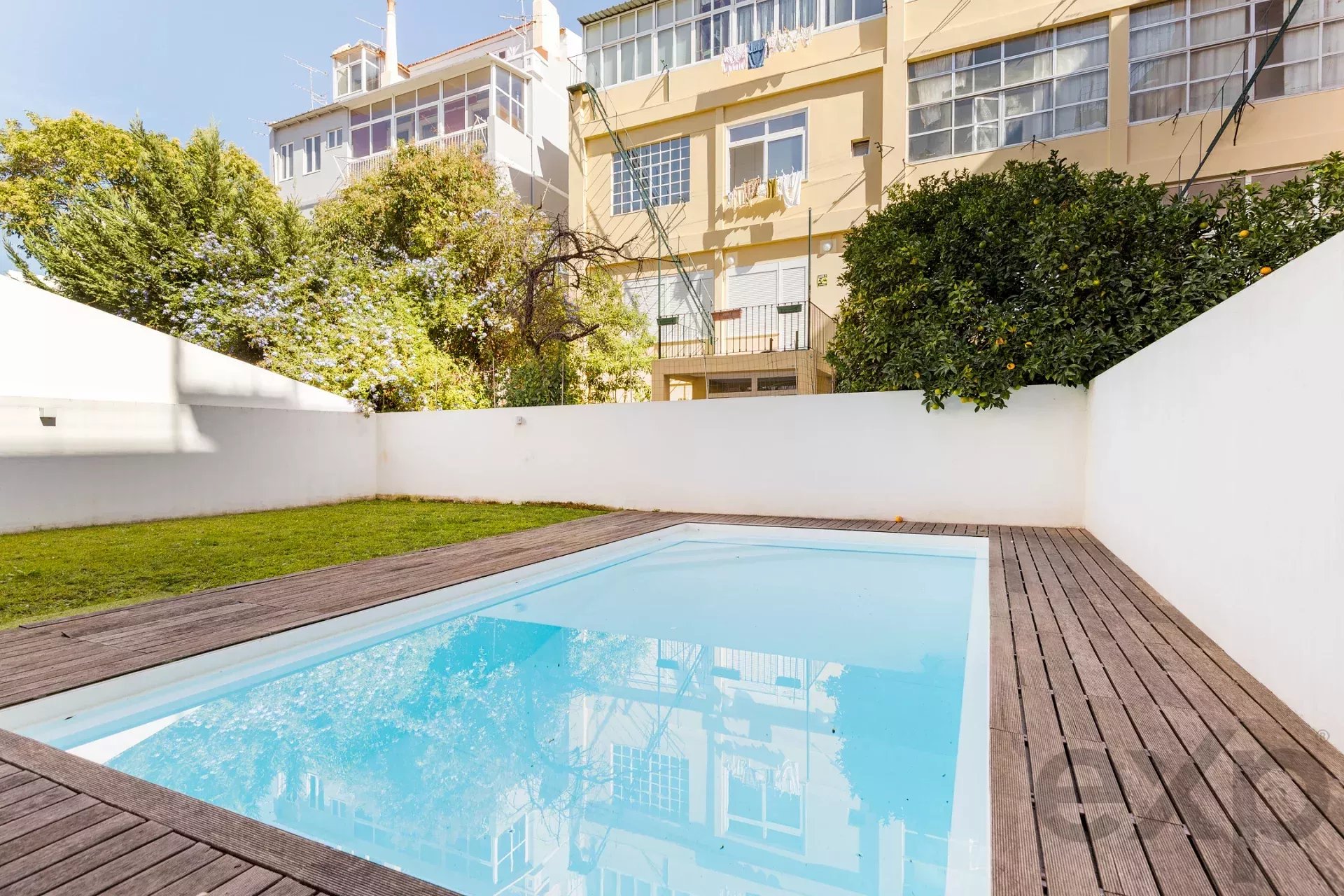 Campo de Ourique, two‑bedroom apartment with terrace and shared pool in the building 86358798 image 28