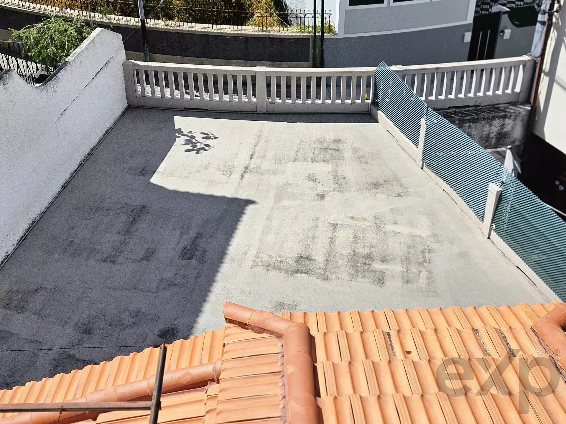 🏠 Moradia no Funchal com vista e localização prime!