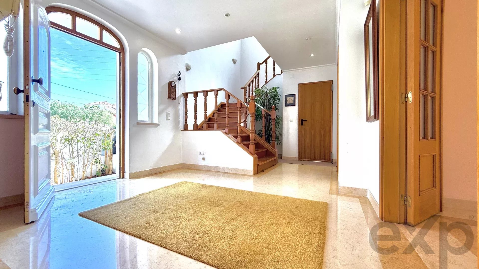 OPPORTUNITY OF THE MONTH: SPACIOUS RESIDENCE AT AN OUTSTANDING PRICE. 86364147 image 7