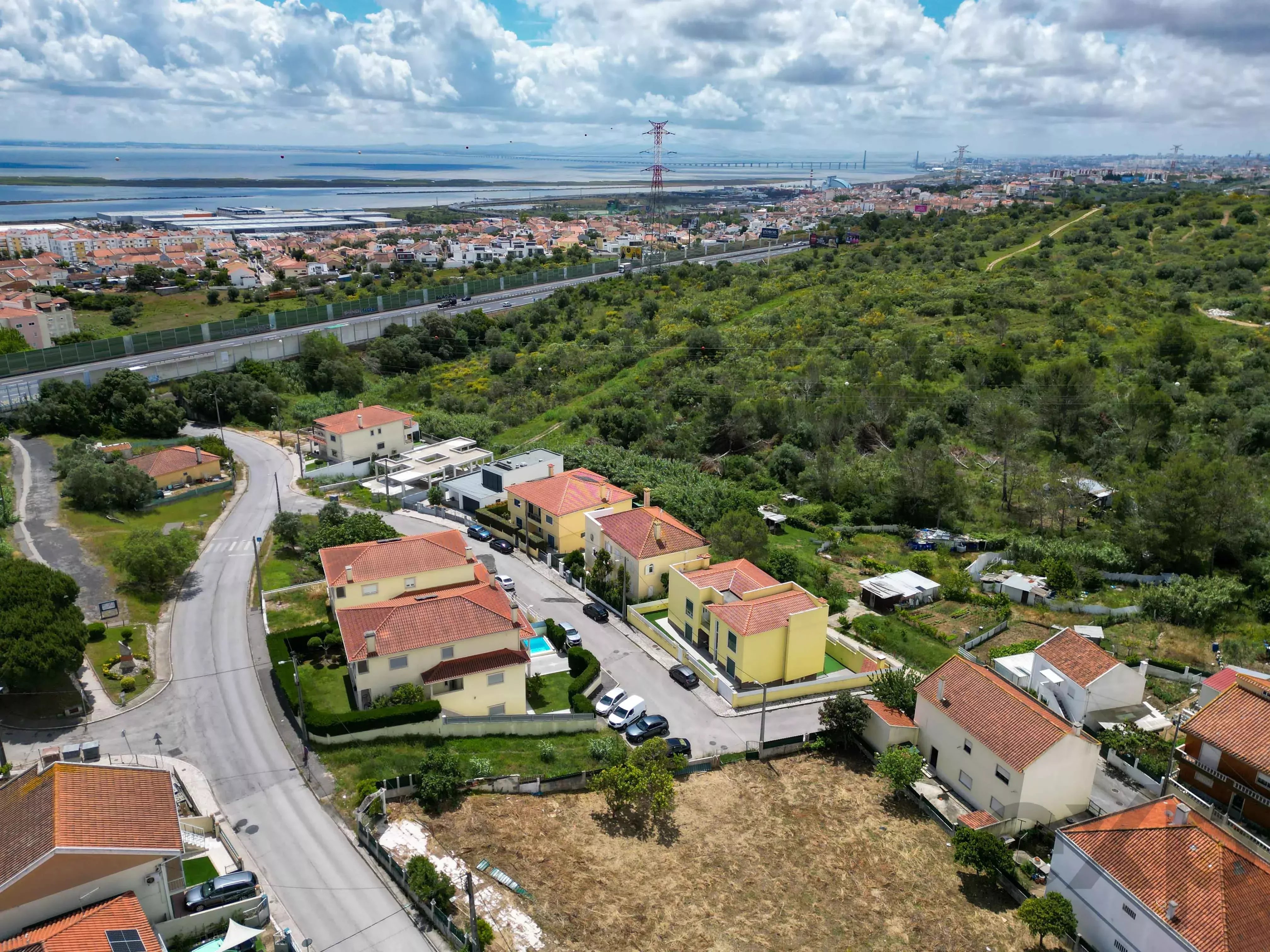 OPPORTUNITY OF THE MONTH: SPACIOUS RESIDENCE AT AN OUTSTANDING PRICE. 86364147 image 49