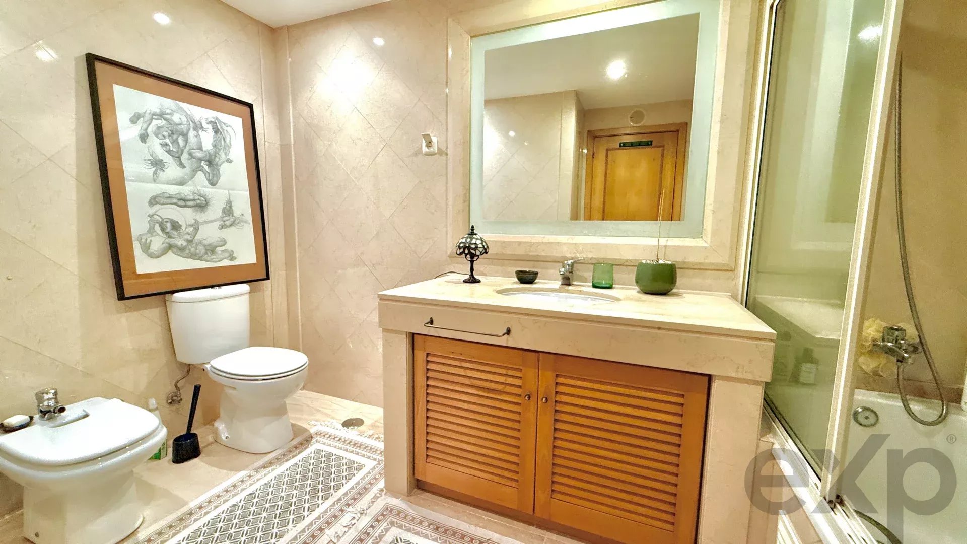 OPPORTUNITY OF THE MONTH: SPACIOUS RESIDENCE AT AN OUTSTANDING PRICE. 86364147 image 35