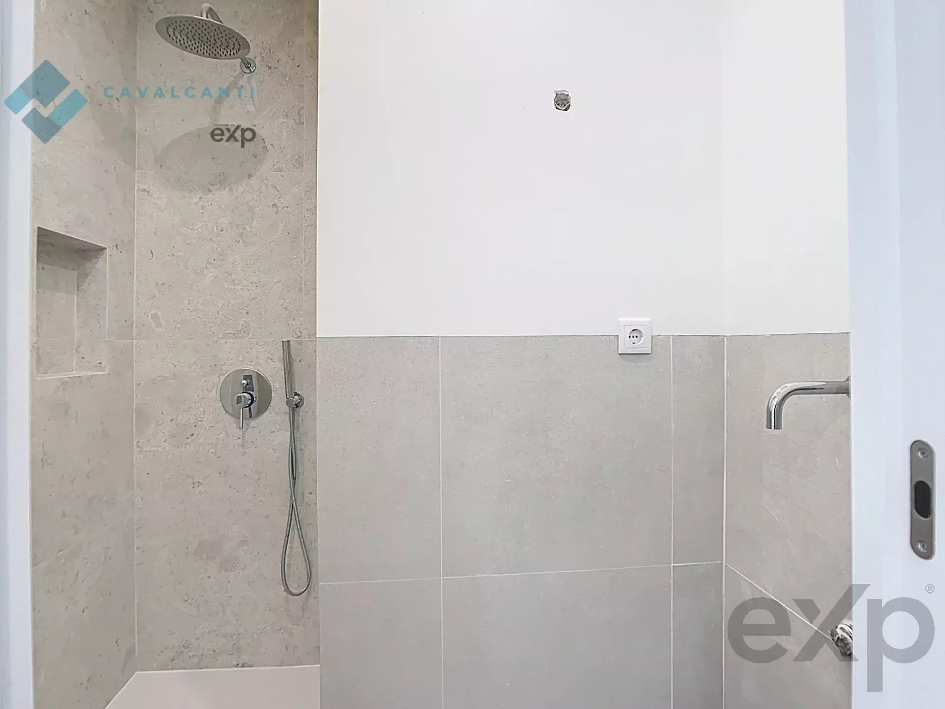 Apartment T4 in the Towers of Alfragide, Ready to Move In 86367300 image 18