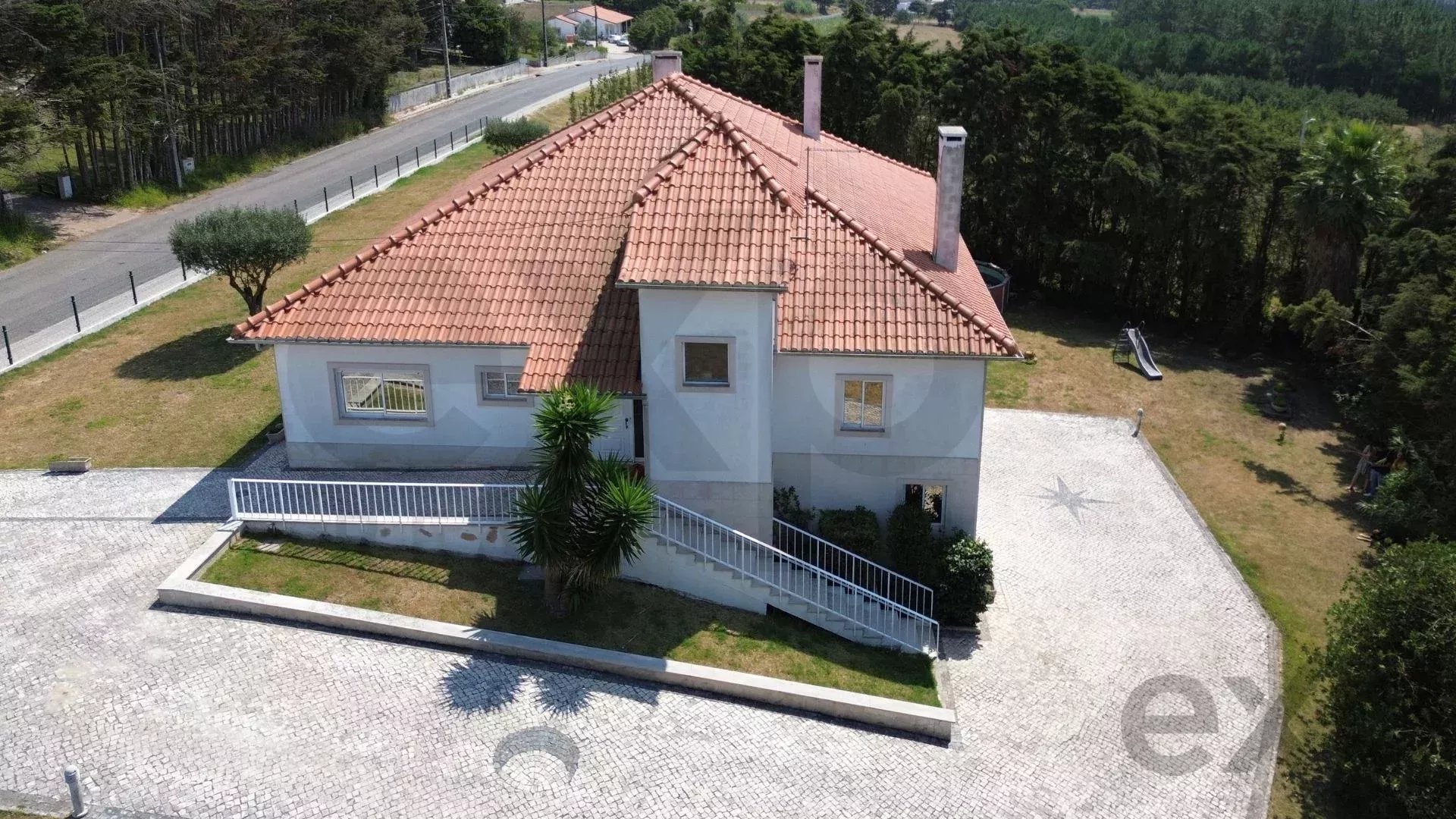 Moradia T5 perto da praia - Bárrio, Alcobaça
