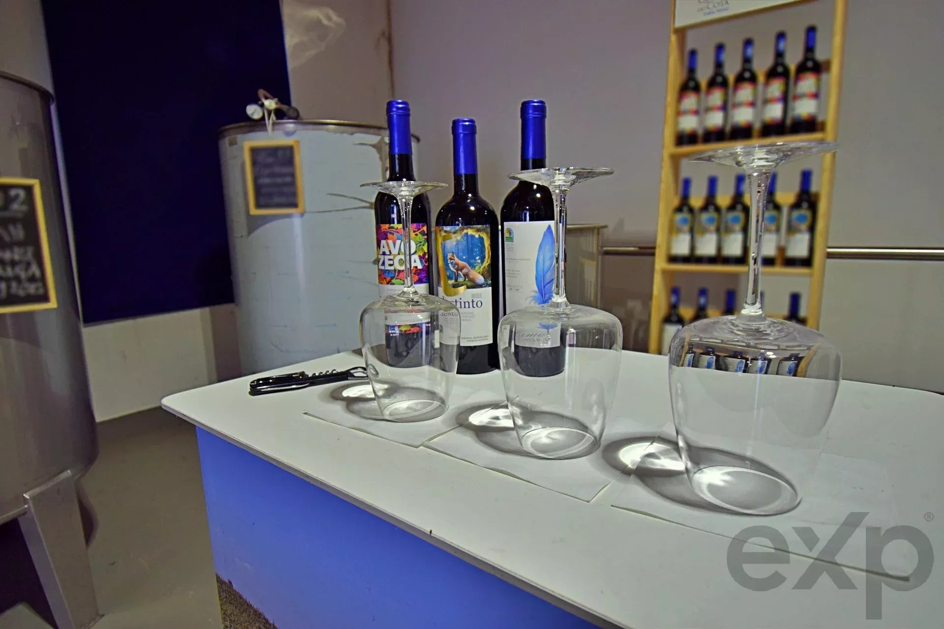 Wine cellar with Certified Controlled Designation of Origin wine – Alentejo 86384770 image 11