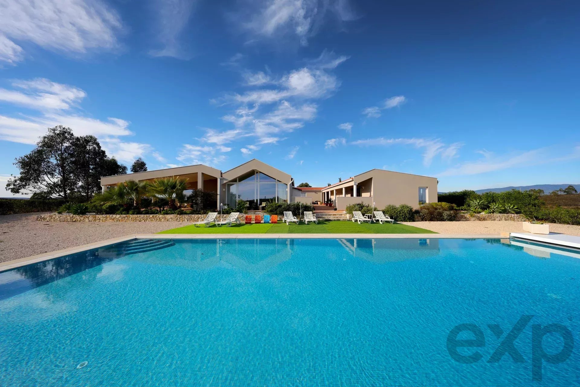 Estate spanning 271 hectares featuring a luxury villa, nine lagoons and additional amenities 86421040 image 45