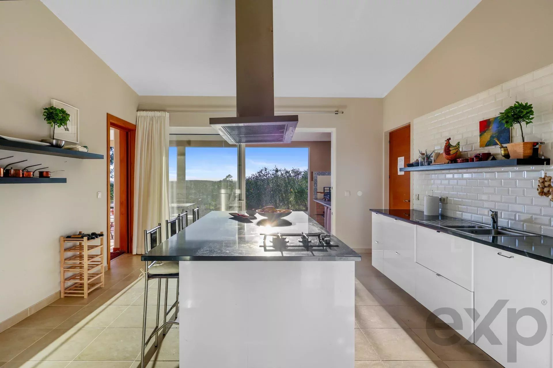 Estate spanning 271 hectares featuring a luxury villa, nine lagoons and additional amenities 86421040 image 12