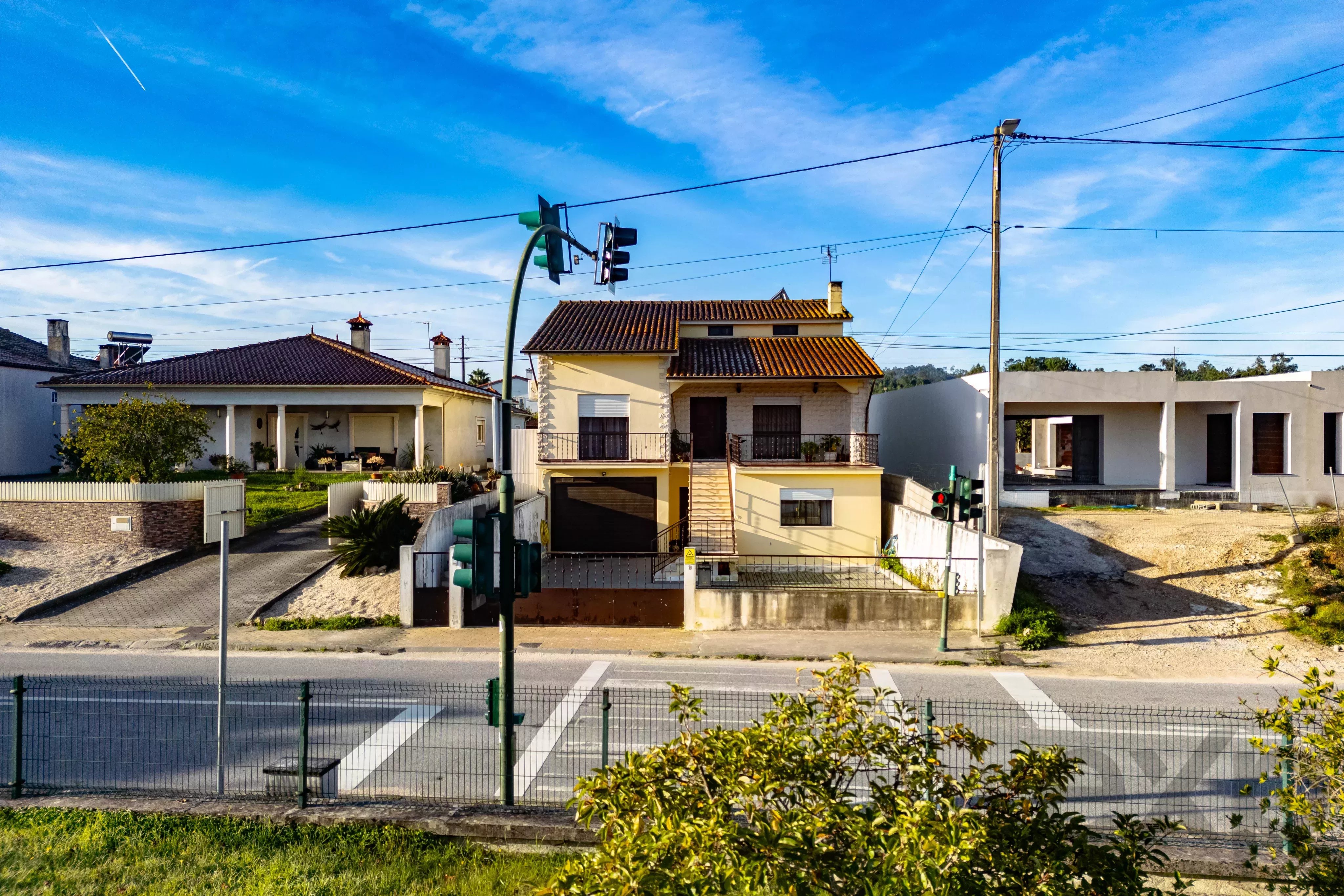 Moradia com Piscina e Jardim Privado em Belide — Espaço, Privacidade e Qualidade de Vida a minutos de Condeixa