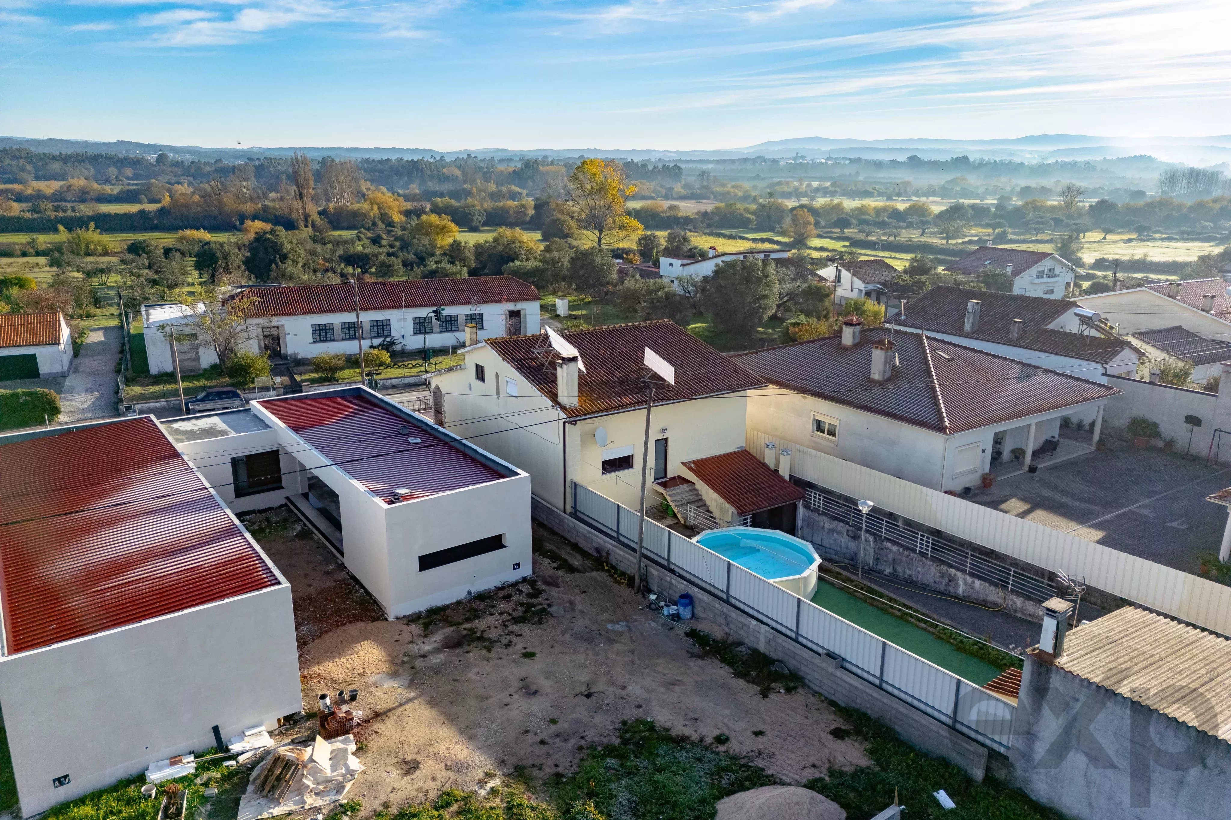 Moradia com Piscina e Jardim Privado em Belide — Espaço, Privacidade e Qualidade de Vida a minutos de Condeixa