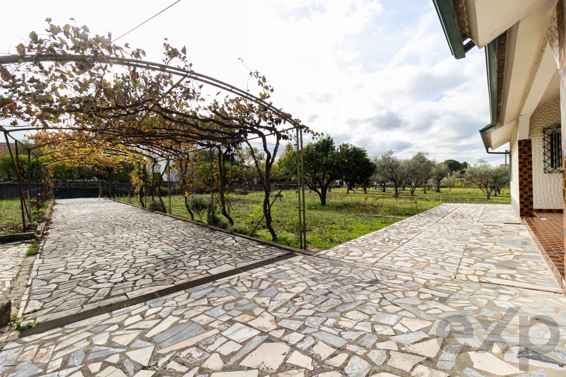 Quinta Residencial com Charme Rural, Anexos Independentes e Vista de Montanha