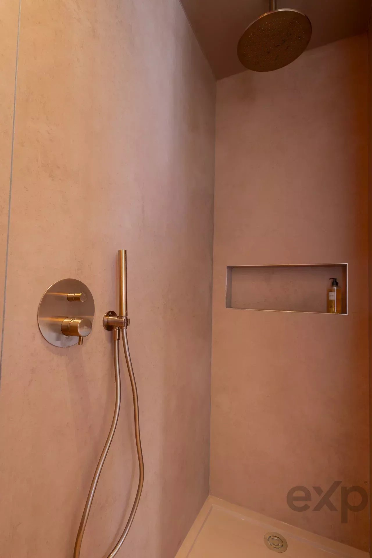 Fantastic Two‑Bedroom Apartment in Lagos 86435073 image 29