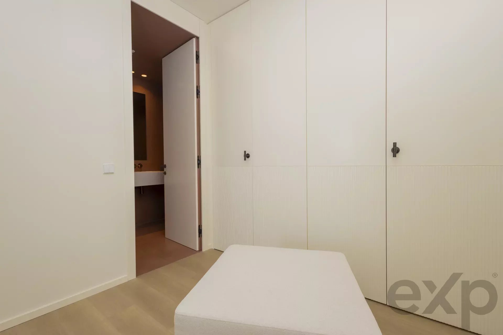 Fantastic Two‑Bedroom Apartment in Lagos 86435073 image 22