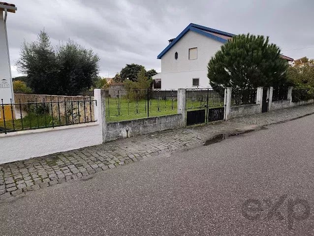 Terreno Residencial de 692 m² à Venda na Comenda