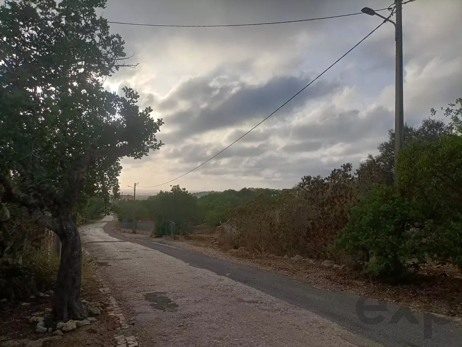 Terreno Urbano com Potencial em Estoi, Faro, Algarve.