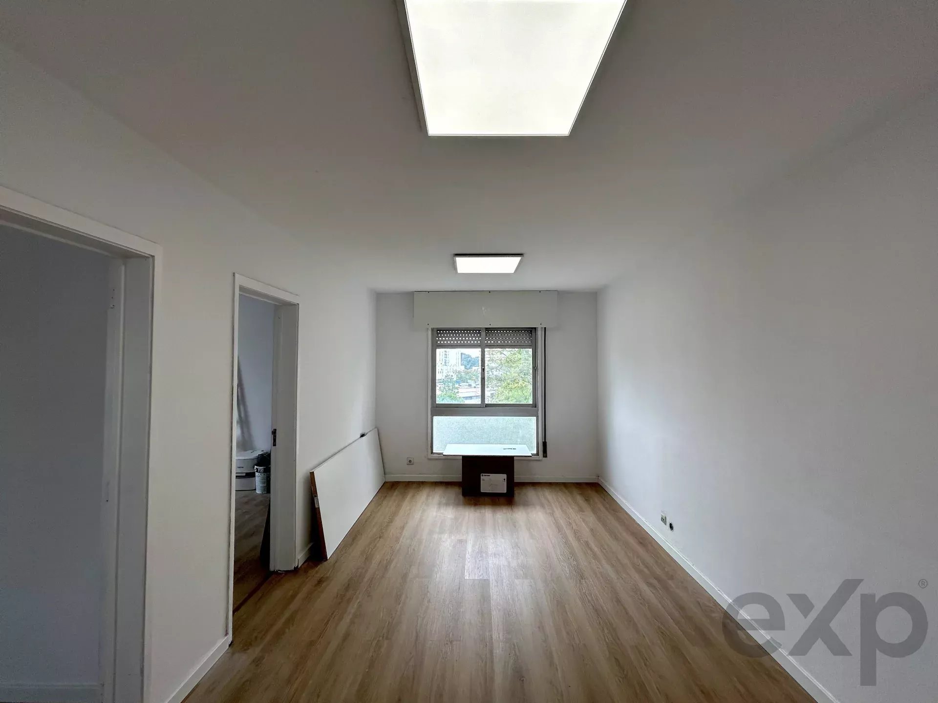 Two‑Bedroom Apartment in Laranjeiro 86450124 image 16