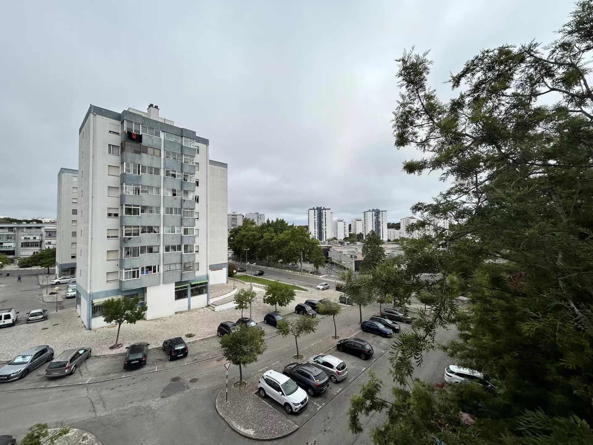 Two‑Bedroom Apartment in Laranjeiro 86450124 image 15