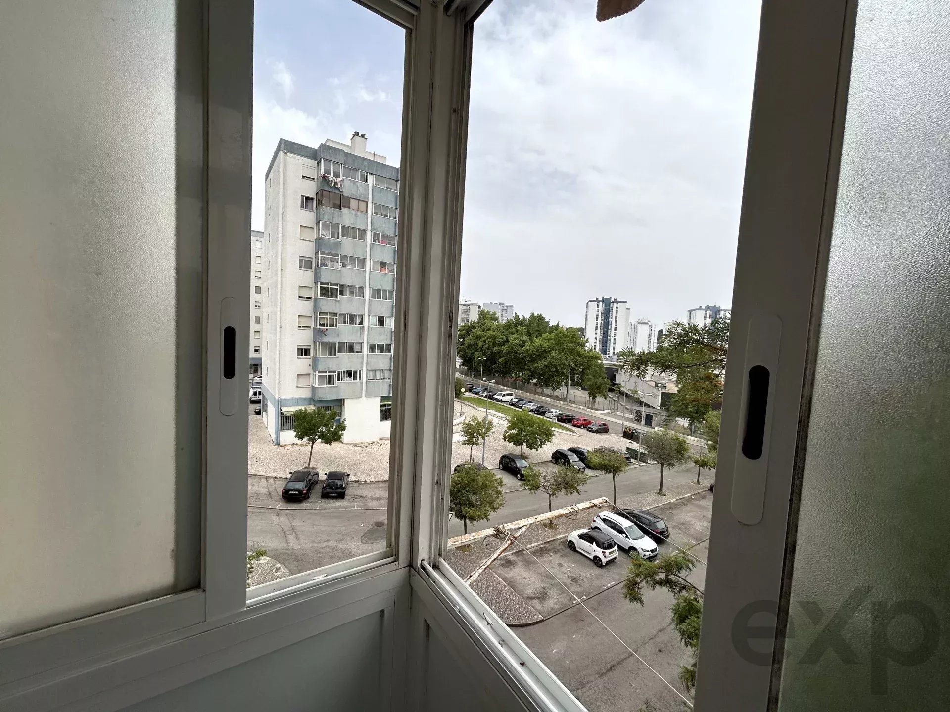 Two‑Bedroom Apartment in Laranjeiro 86450124 image 14