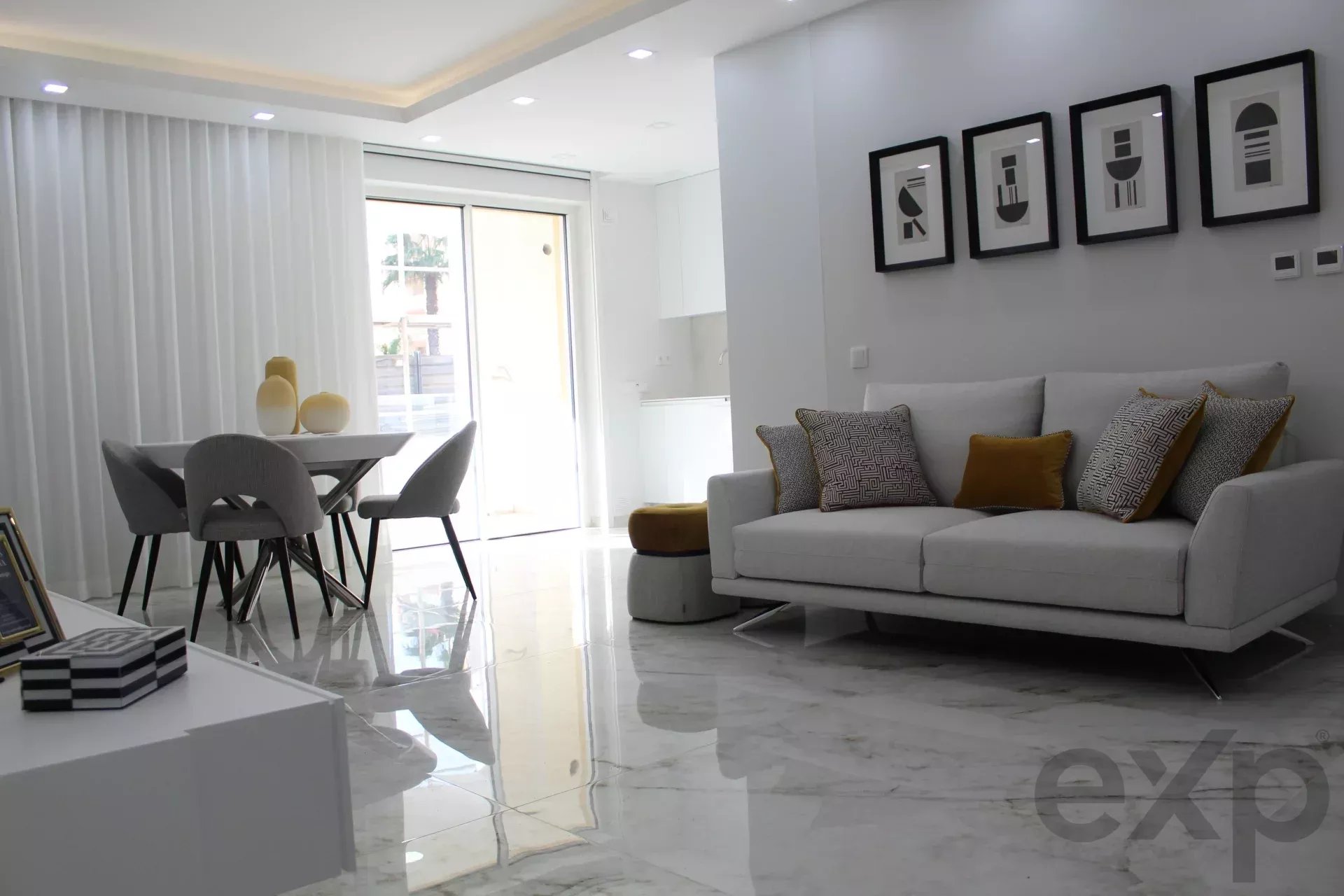 Contemporary Apartments in Lagos 86463326 image 2