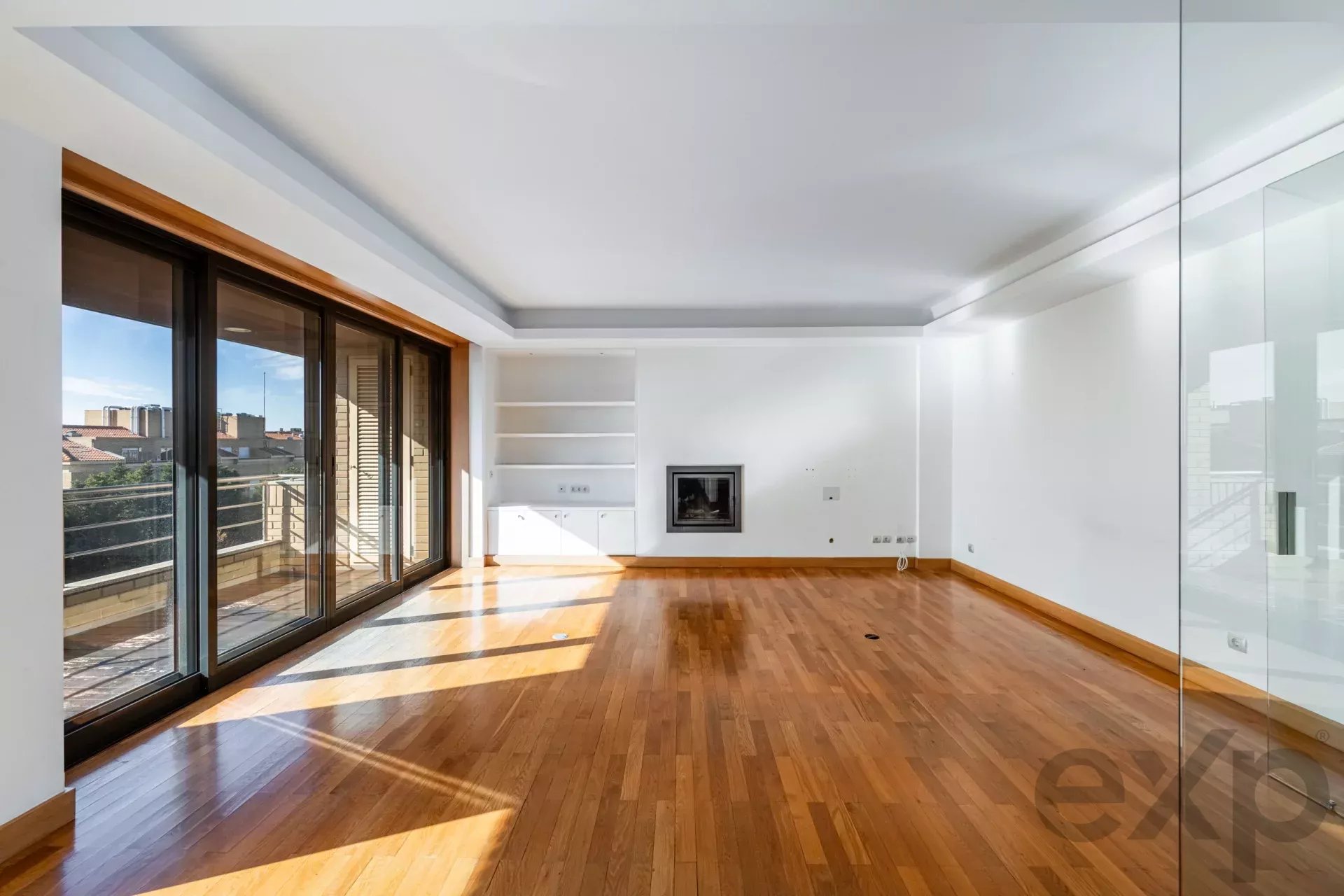 Apartamento à venda em Porto, Rua Pintor César Abbot, 4000-000 Porto, 178 m²