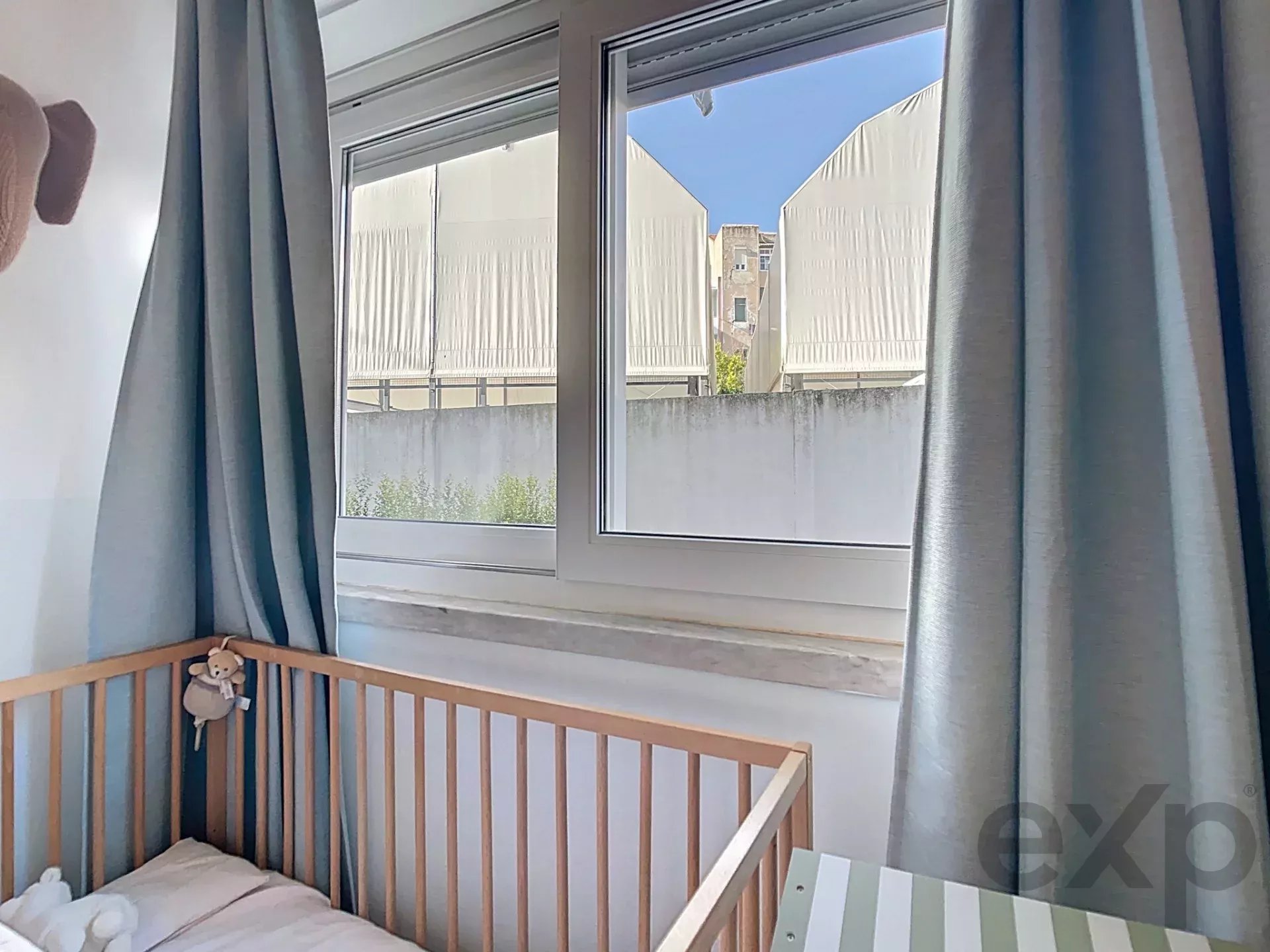 Elegant T3 apartment with balcony and parking, Campolide, Lisbon 86512289 image 39
