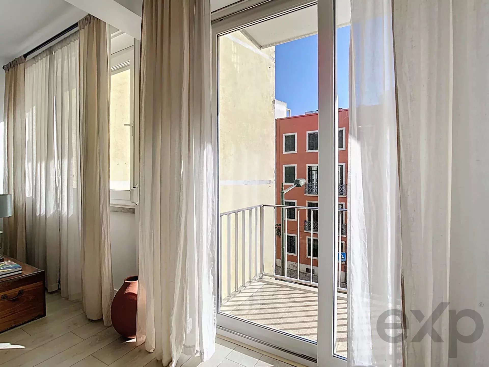 Elegant T3 apartment with balcony and parking, Campolide, Lisbon 86512289 image 25