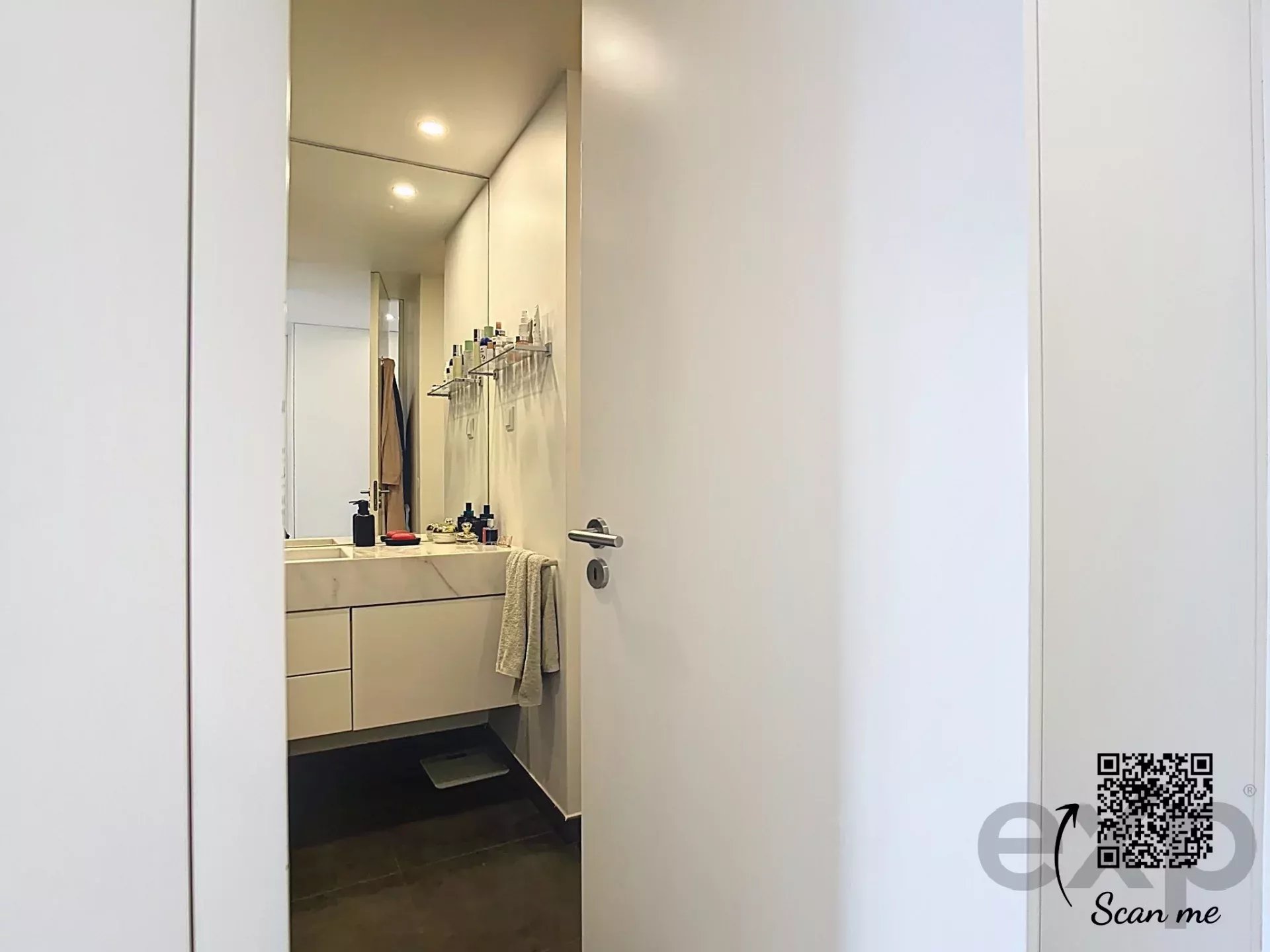 Elegant T3 apartment with balcony and parking, Campolide, Lisbon 86512289 image 47