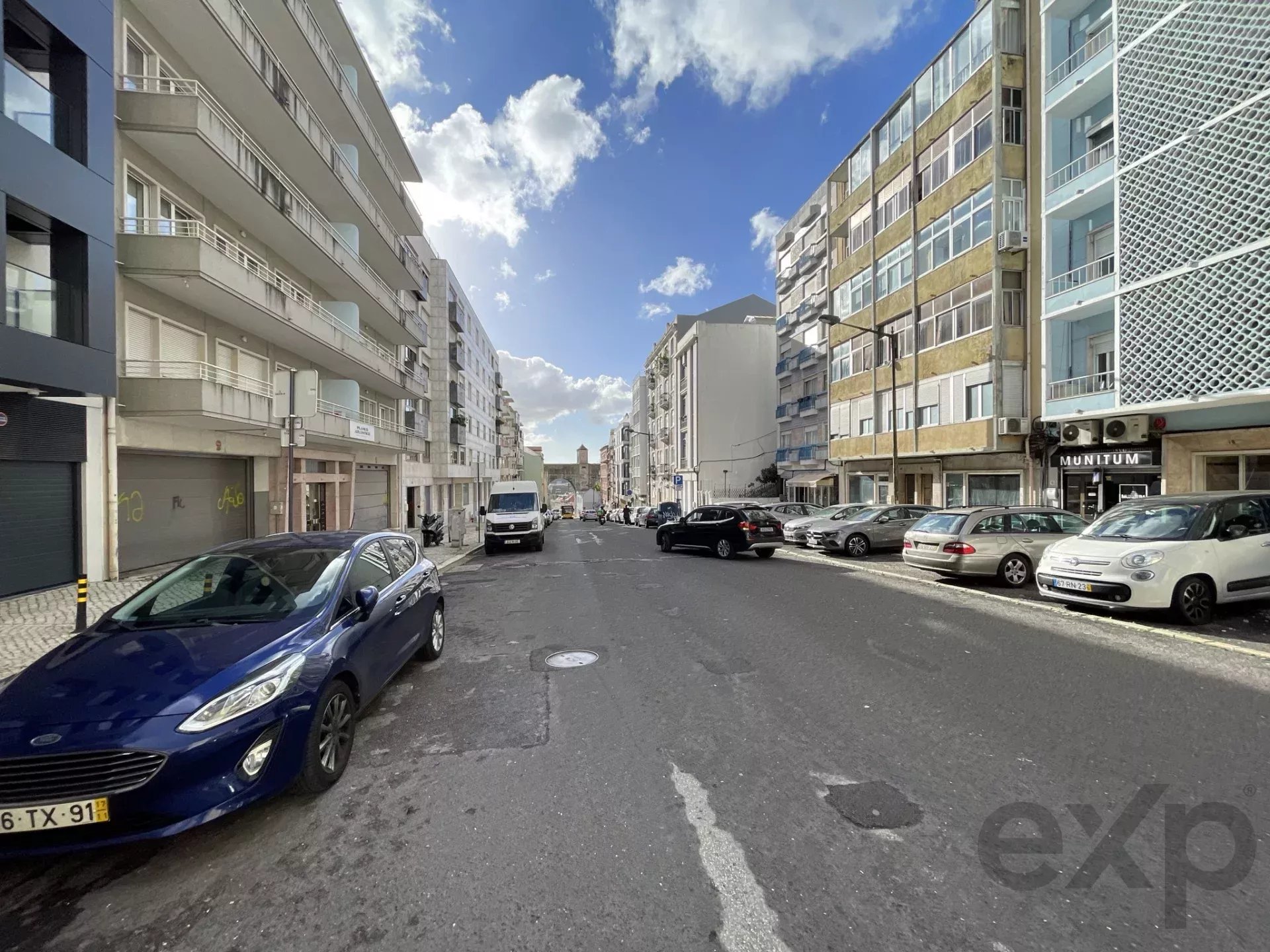 Elegant T3 apartment with balcony and parking, Campolide, Lisbon 86512289 image 63
